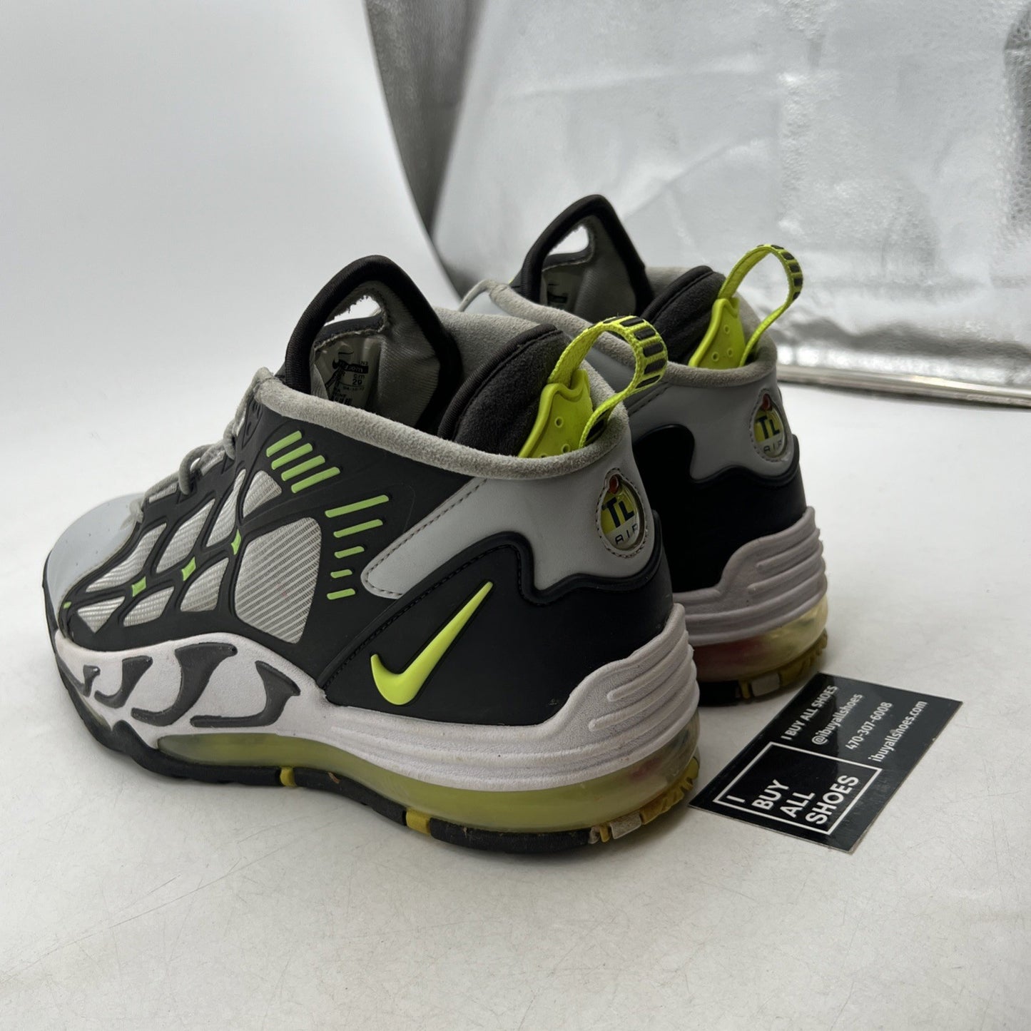 Size 11 - Nike Air Max Pillar 2012 Neutral Grey (525226-001)