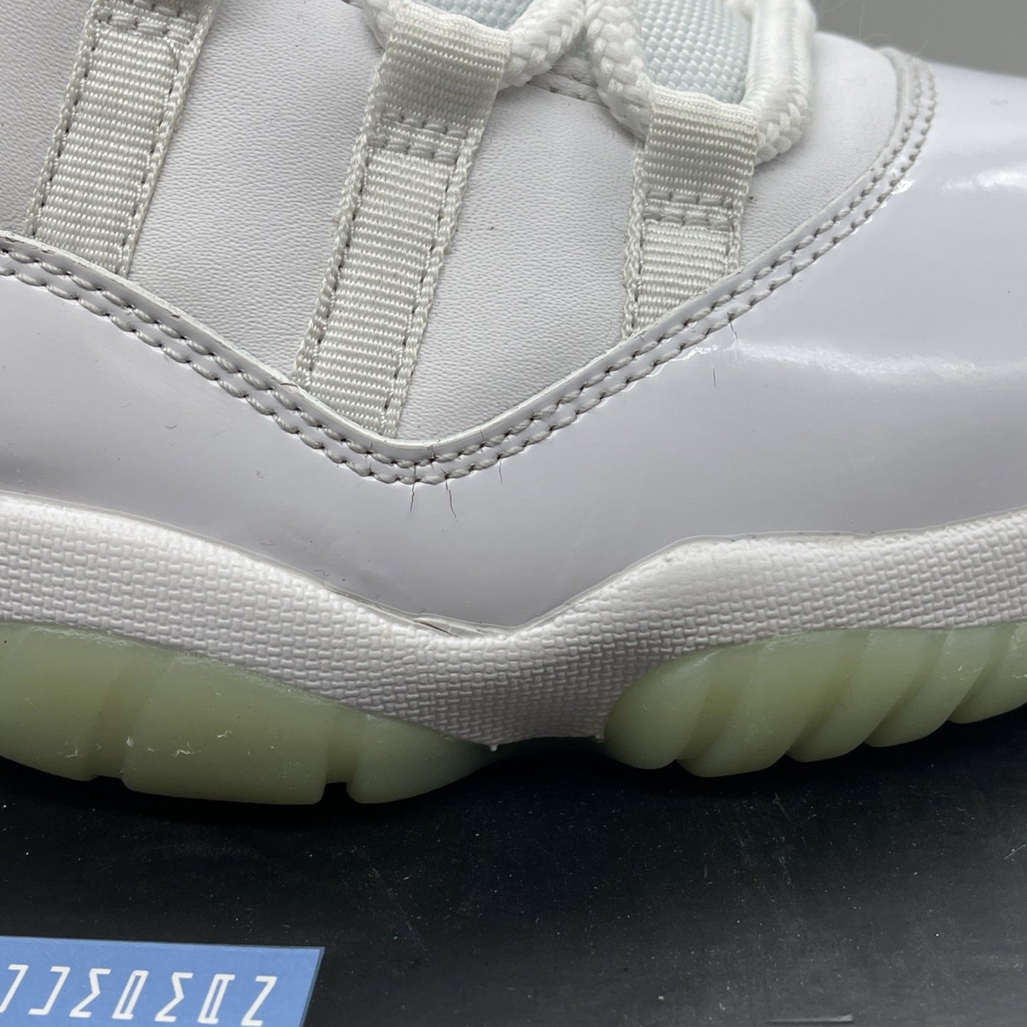 Size 10 - Air Jordan 11 Retro 2024 Legend Blue Columbia (378037-117)