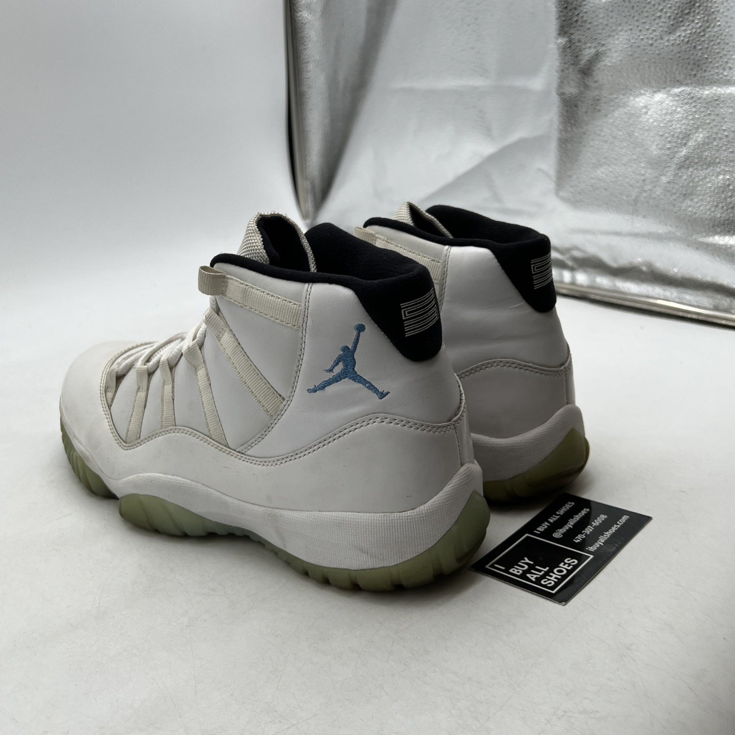 Size 10.5 - Air Jordan 11 Retro High Legend Blue (378037-117)