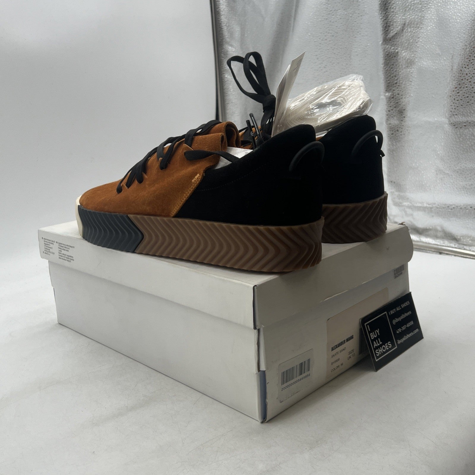 Size 13 - Adidas Low-Cut Sneakers/Cml/Suede (BY8908)