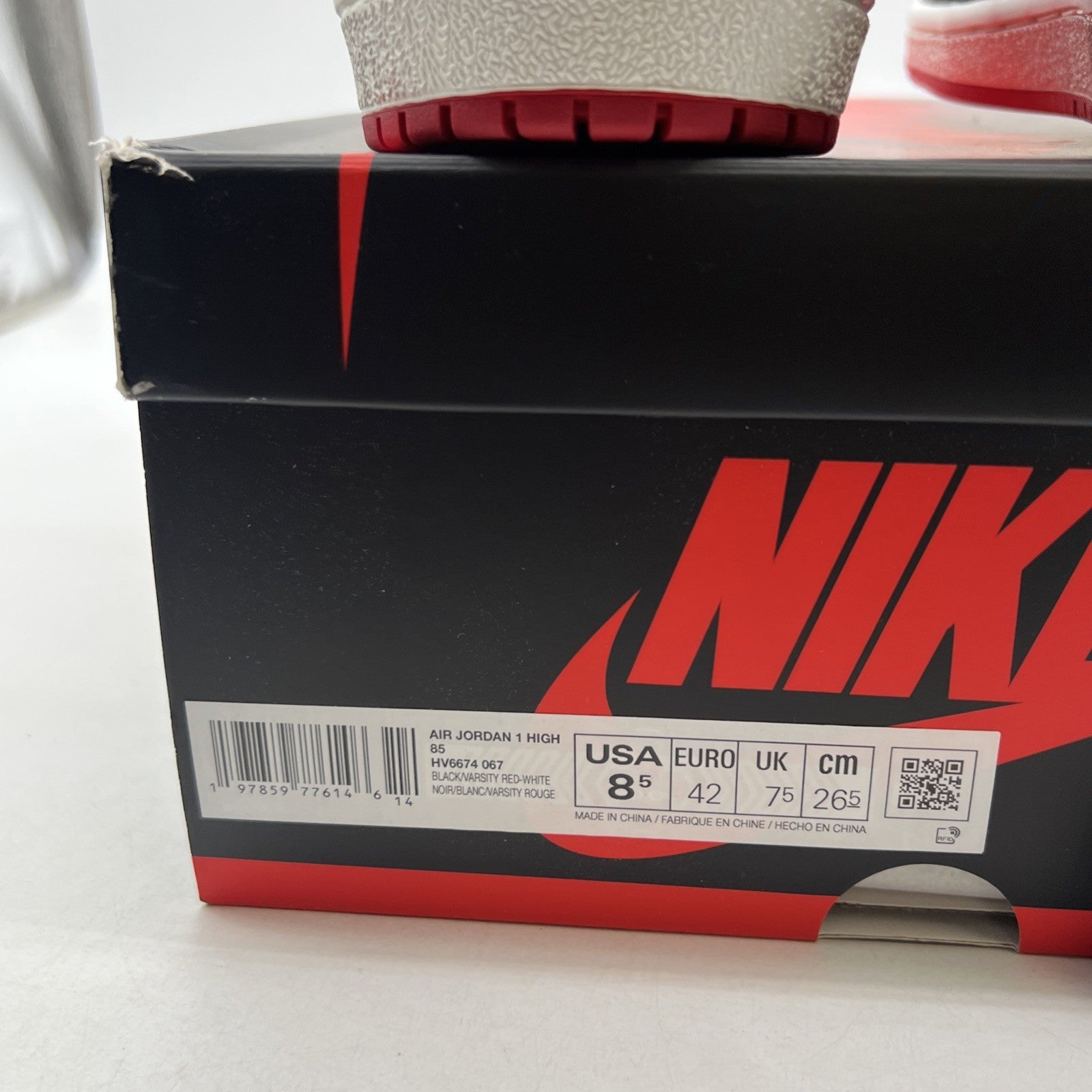 Size 8.5 - Air Jordan 1 Retro '85 OG 2025 High Bred / Banned (HV6674-067)