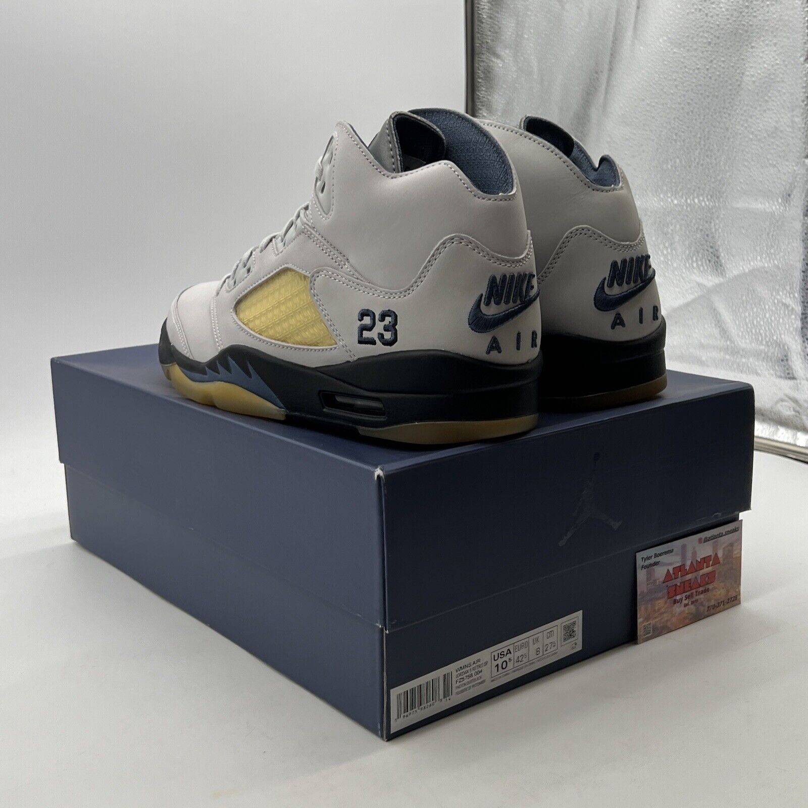 Size 10.5 - A Ma Maniére x Air Jordan 5 Retro Dawn W (FZ5758-004)