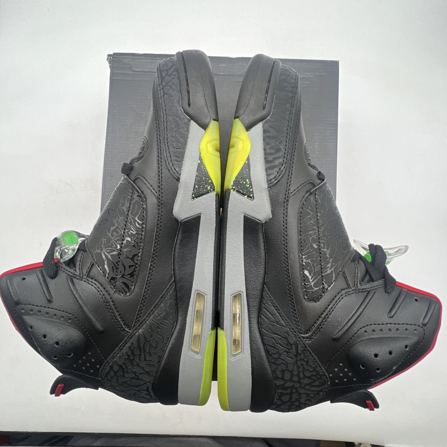 Size 10.5 - Air Jordan Son Of Mars Black (512245-006)