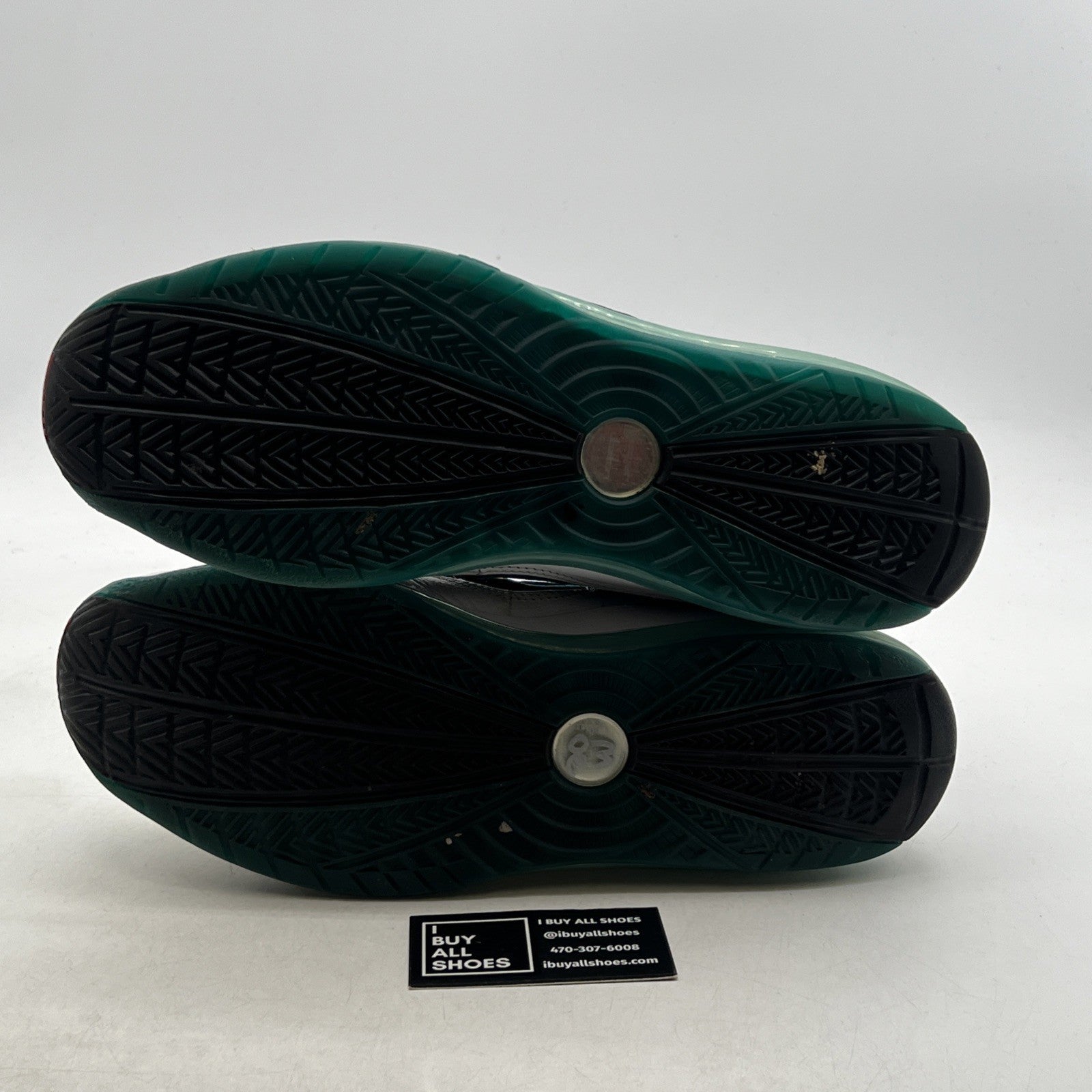 Size 14 - Nike Air Max LeBron 7 Retro QS 2019 Red Carpet (CU5133-100)