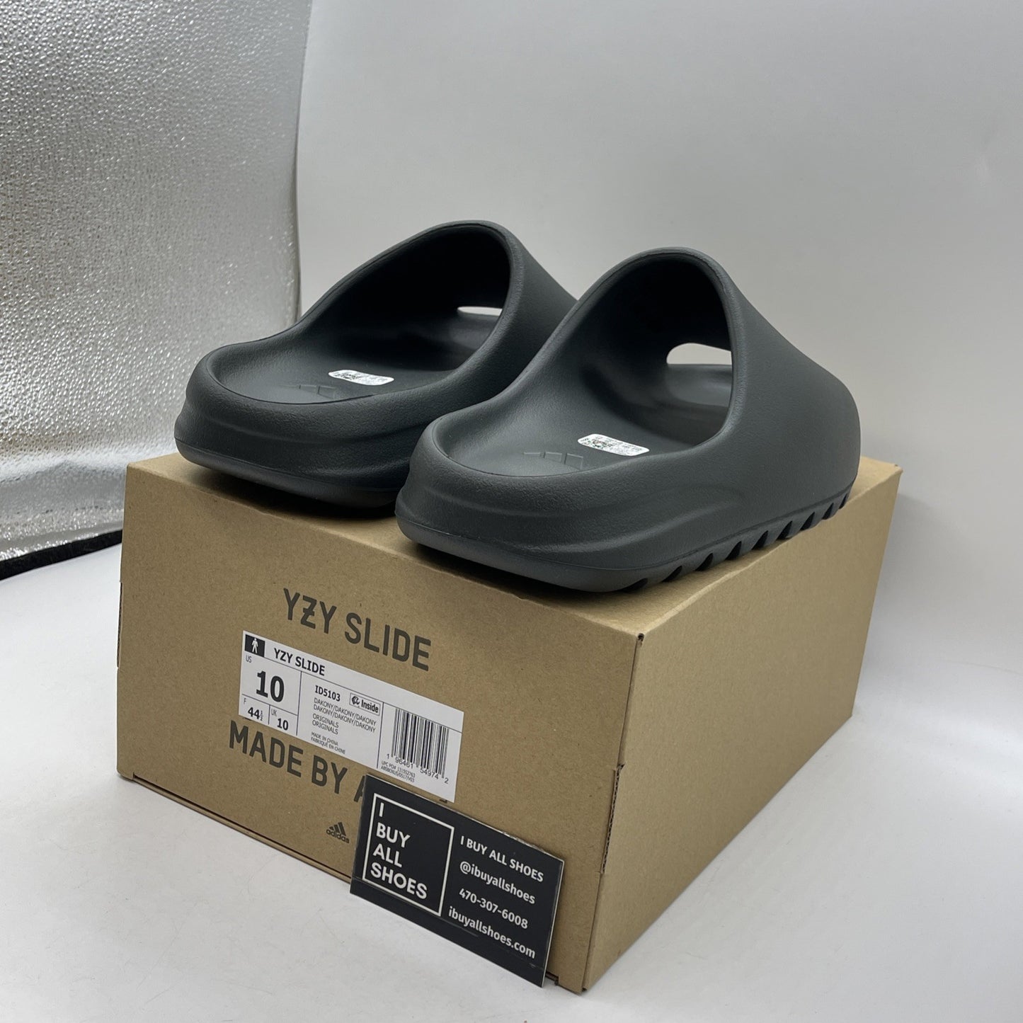 Size 10 - Adidas Yeezy Slide Dark Onyx Black (ID5103)