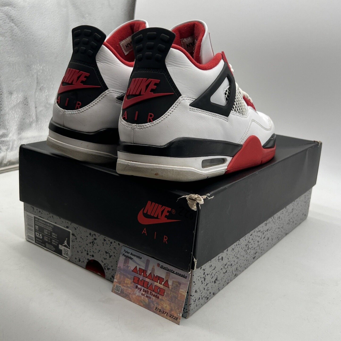 Size 11 - Jordan 4 Retro OG Mid Fire Red (DC7770-160)