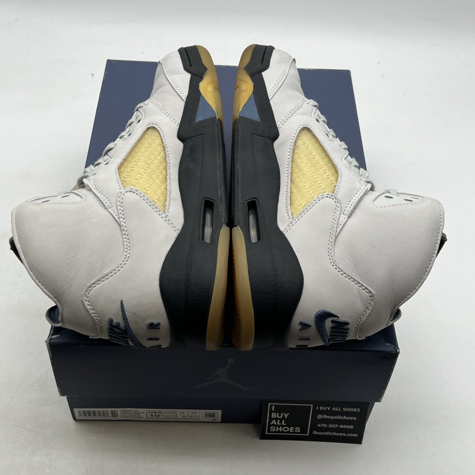 Size 10.5 - A Ma Maniére x Air Jordan 5 Retro Dawn W (FZ5758-004)