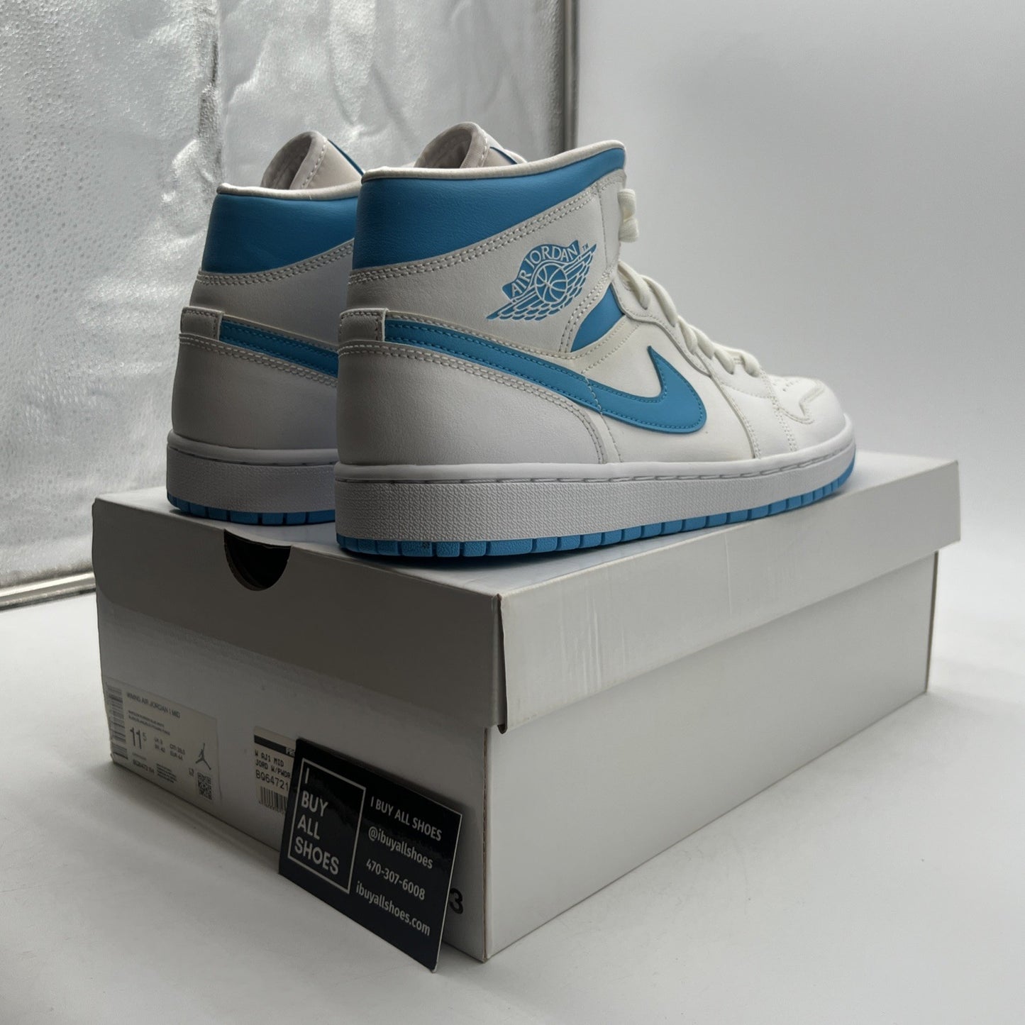 Size 11.5 - Air Jordan 1 Mid UNC W (BQ6472-114)