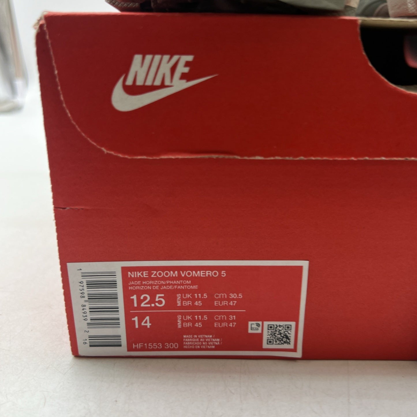 Size 12.5 - Nike Air Zoom Vomero 5 Jade Horizon (HF1553-300)