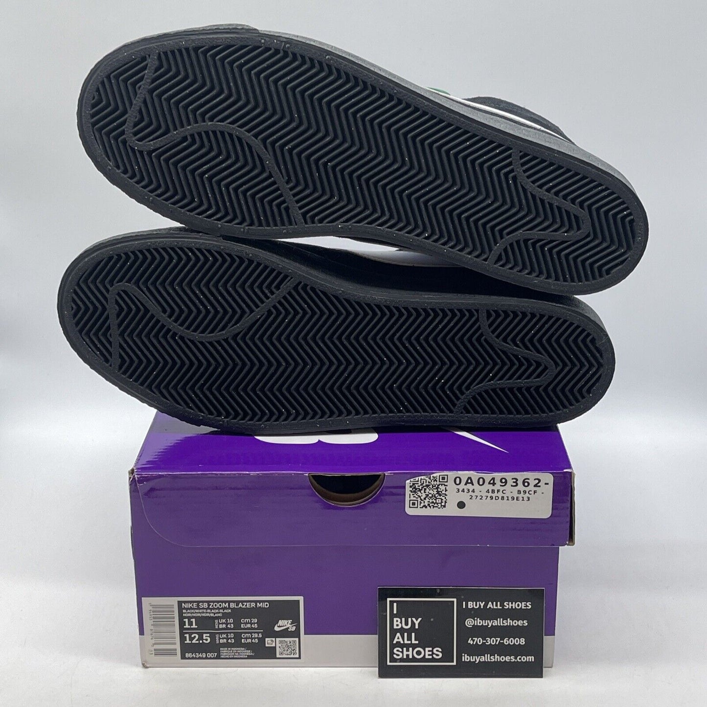 Size 11 - Nike Zoom Blazer SB Mid Black White Suede Leather (864349-007)