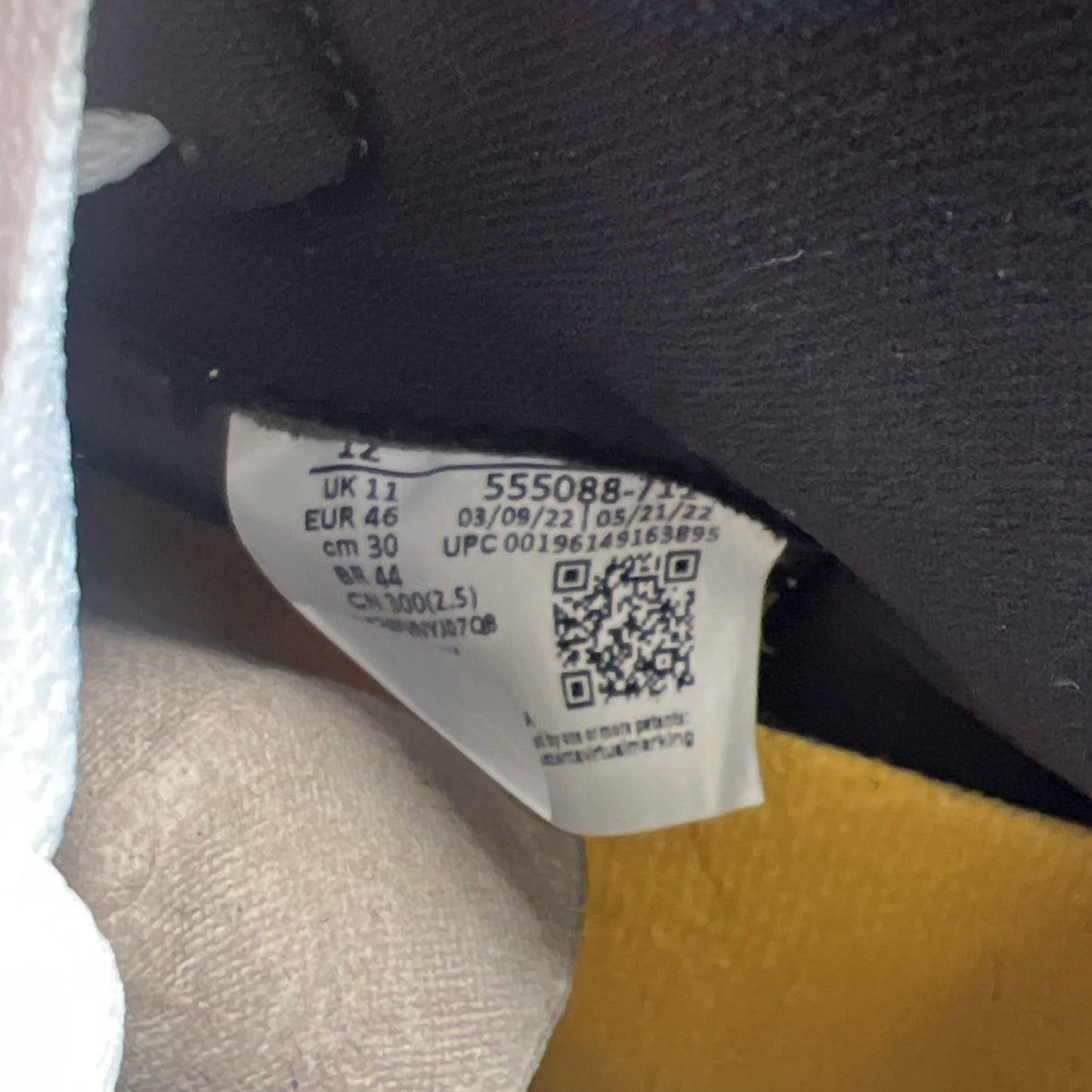 Size 12 - Air Jordan 1 Retro OG High Yellow Toe (555088-711)