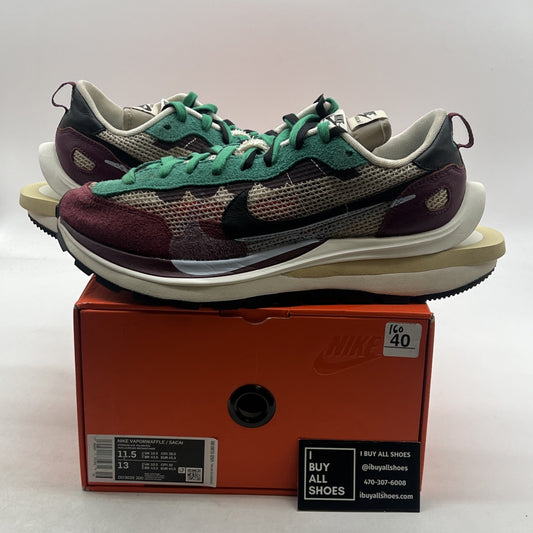 Size 11.5 - sacai x Nike VaporWaffle SP Villain Red (DD3035-200)
