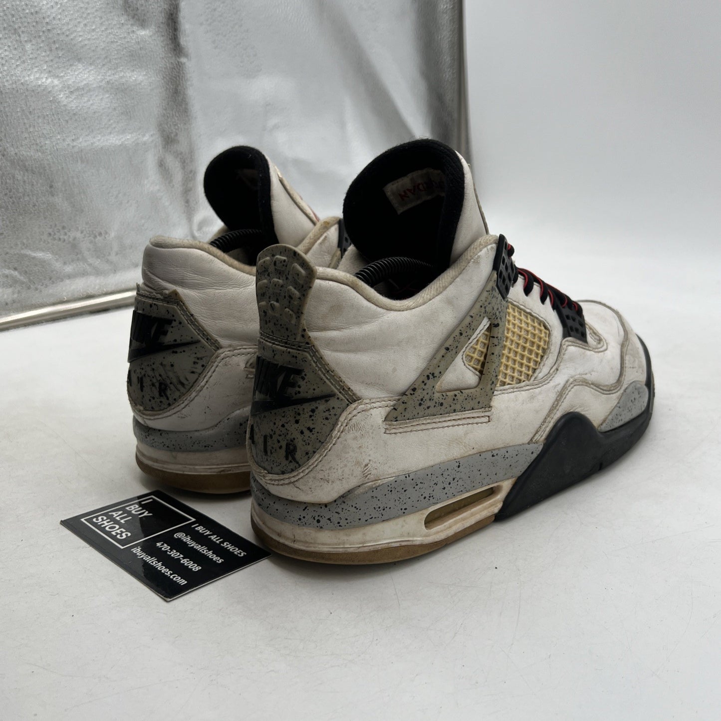 Size 8 - Air Jordan 4 Retro OG Mid White Cement (840606-192)
