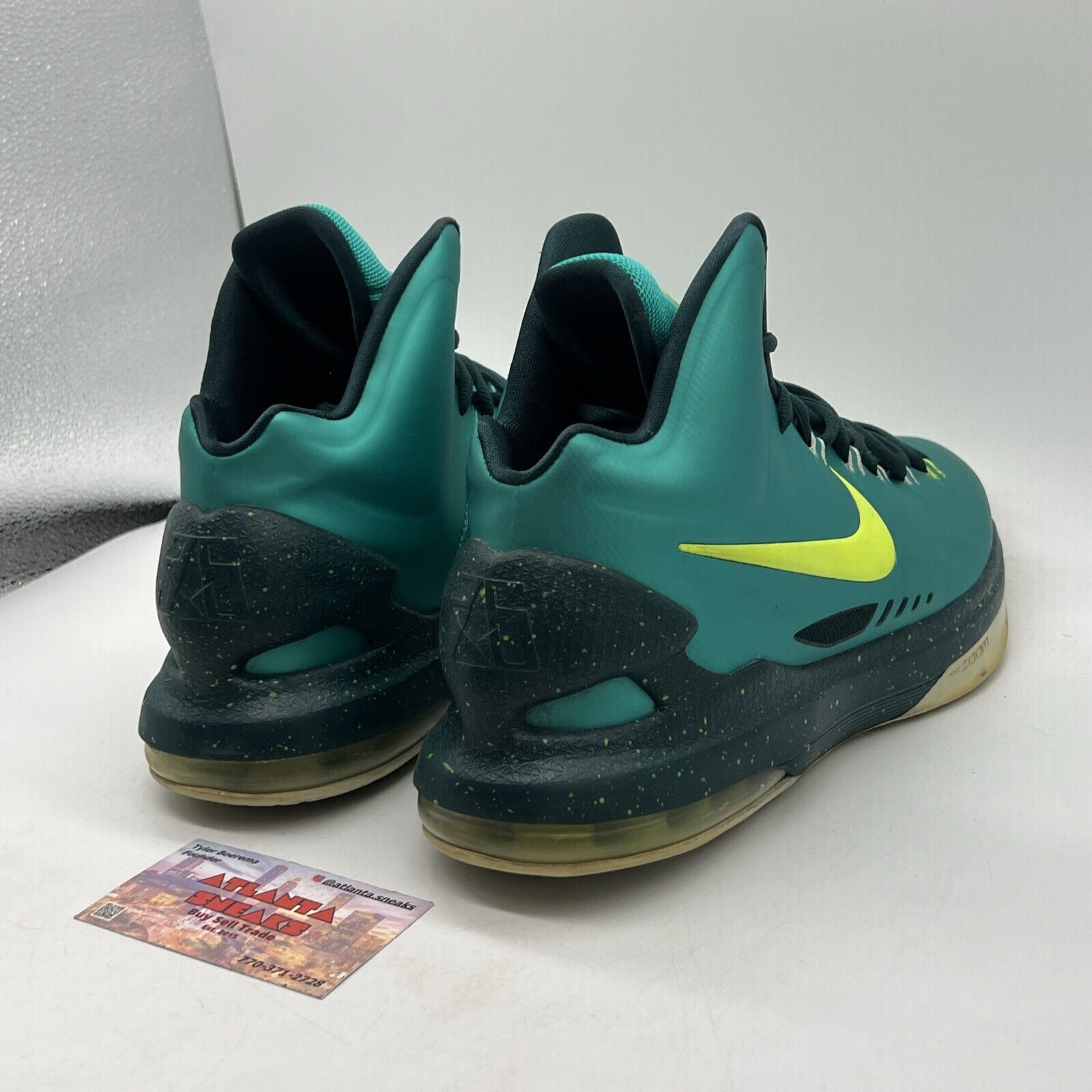 Size 11.5 - Nike KD 5 Hulk - 554988-300 Green (554988-300)