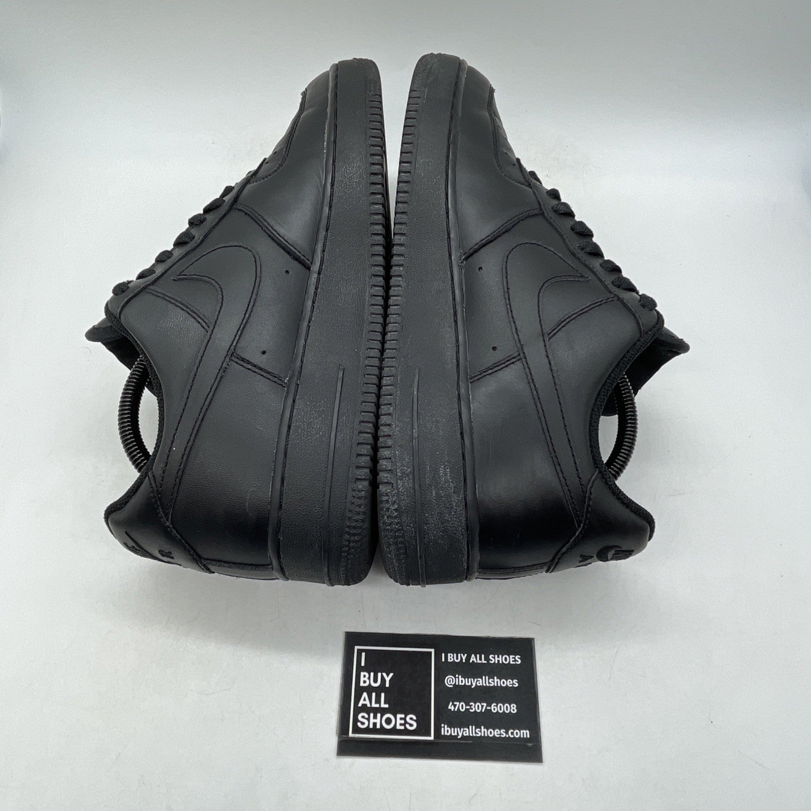 Size 9.5 - Nike Air Force 1 '07 Black (315122-001)