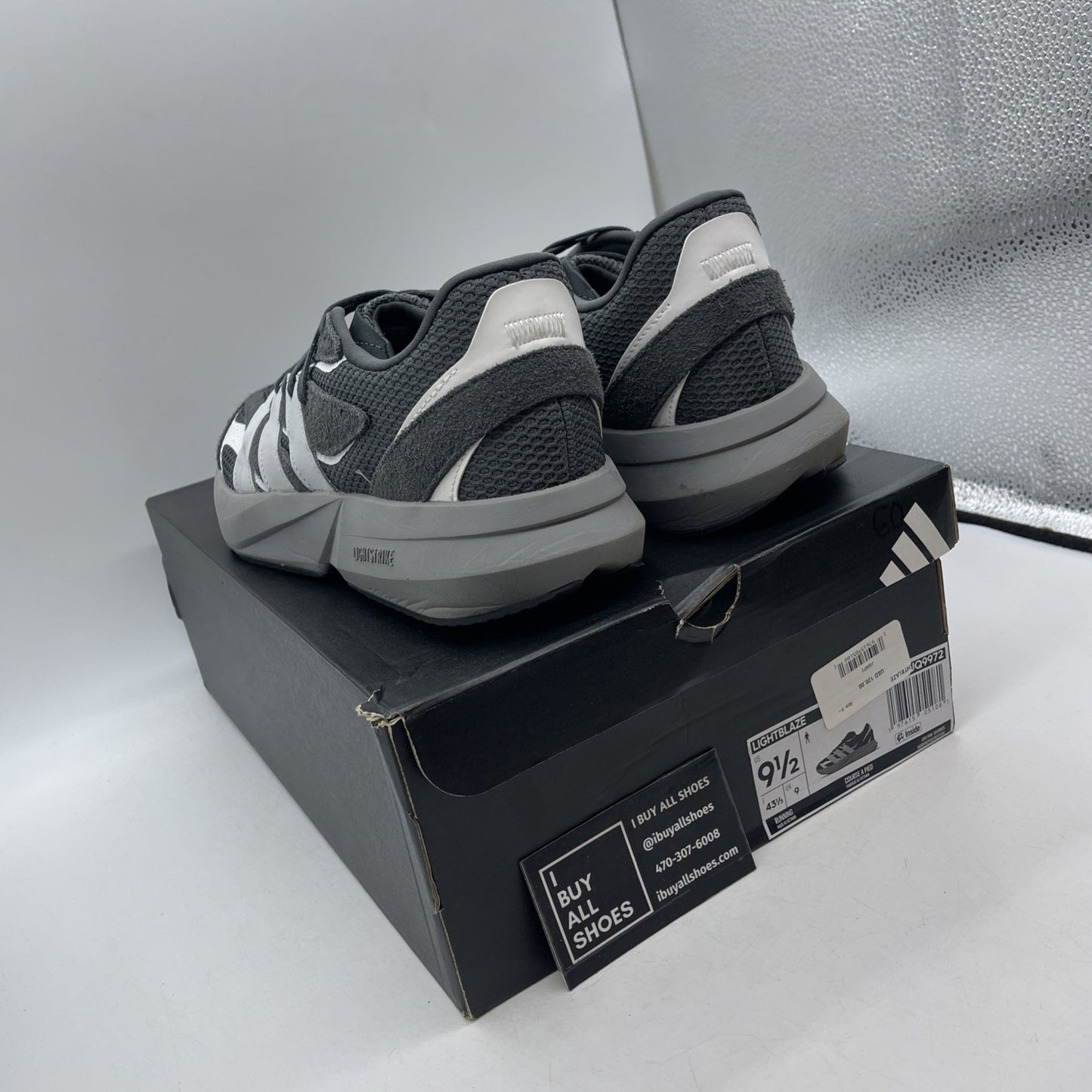 Size 9.5 - adidas Lightblaze Carbon (JQ9972)