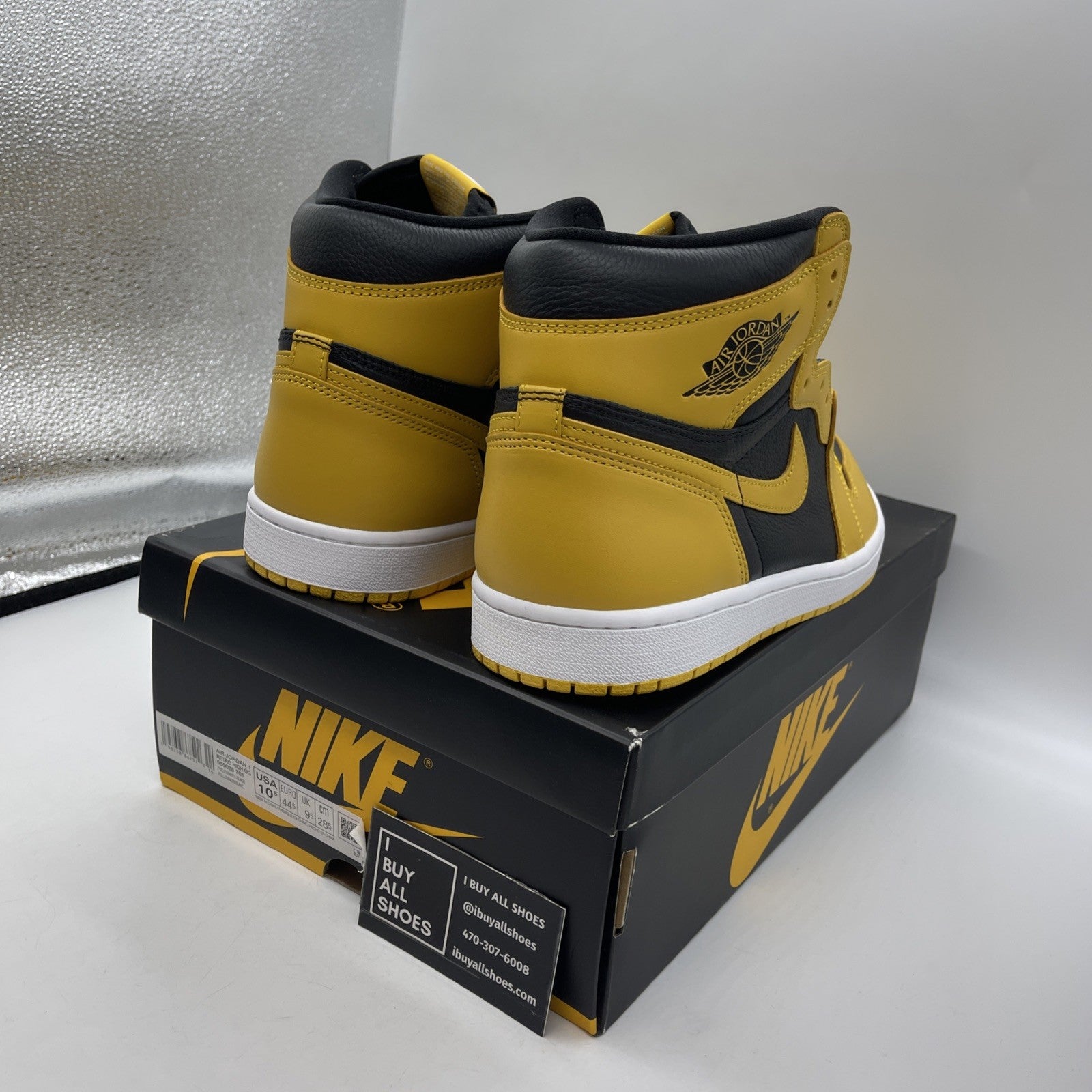Size 10.5 - Air Jordan 1 Retro OG High Pollen Yellow Black Suede (555088-701)
