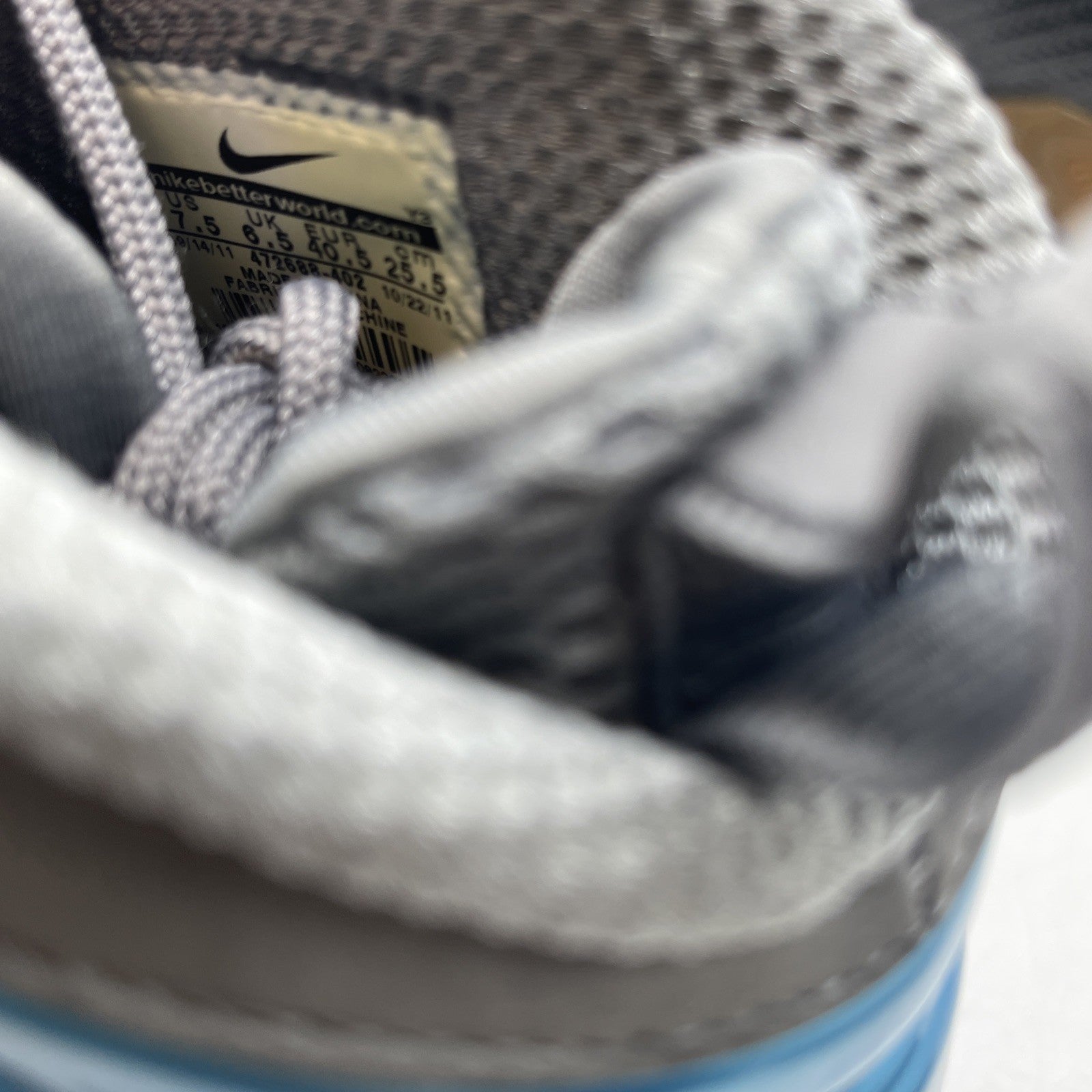 Size 7.5 - Nike Zoom Rookie Dynamic Blue (472688-402)