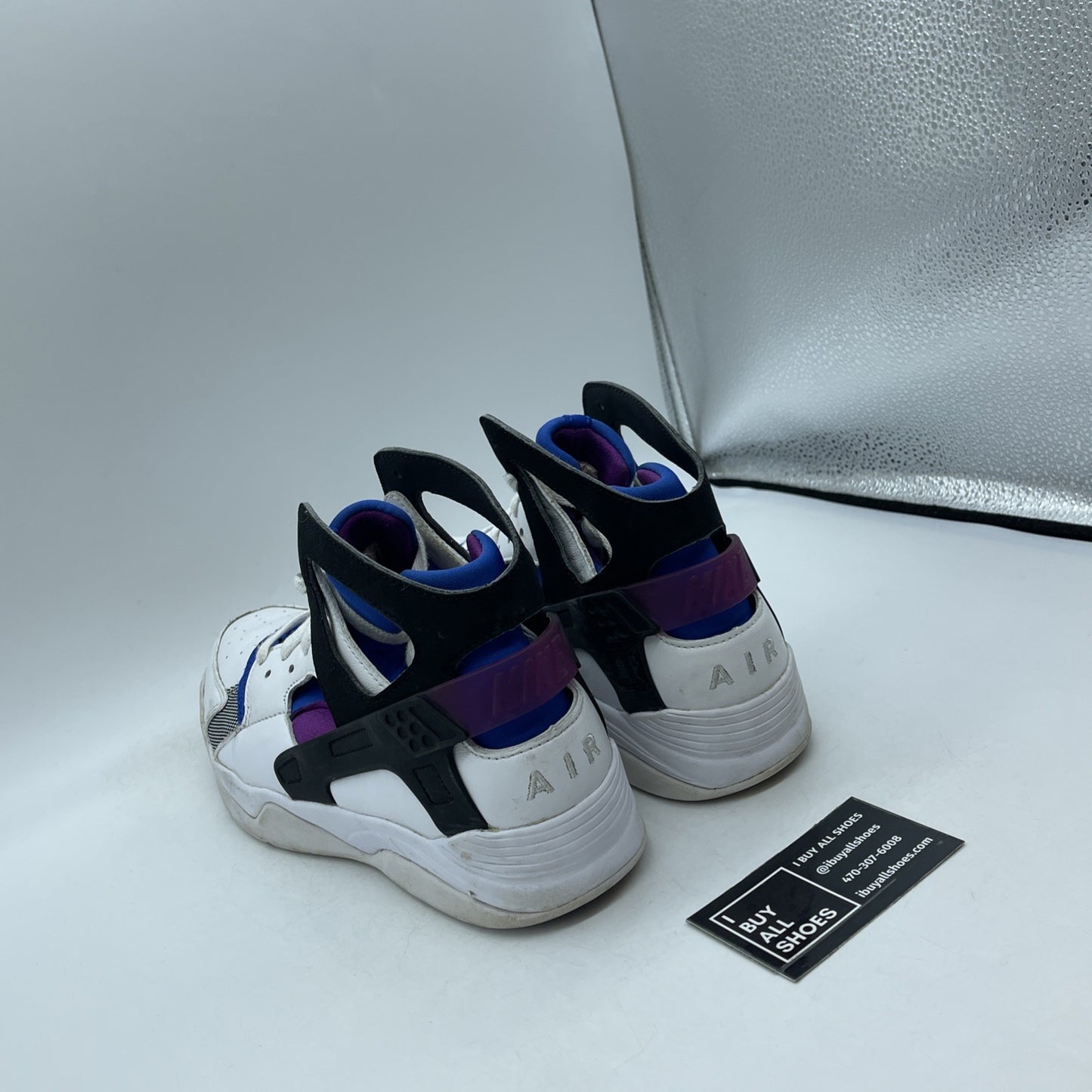 Size 9.5 - Nike Air Flight Huarache PRM QS 2014 OG (686203-100)