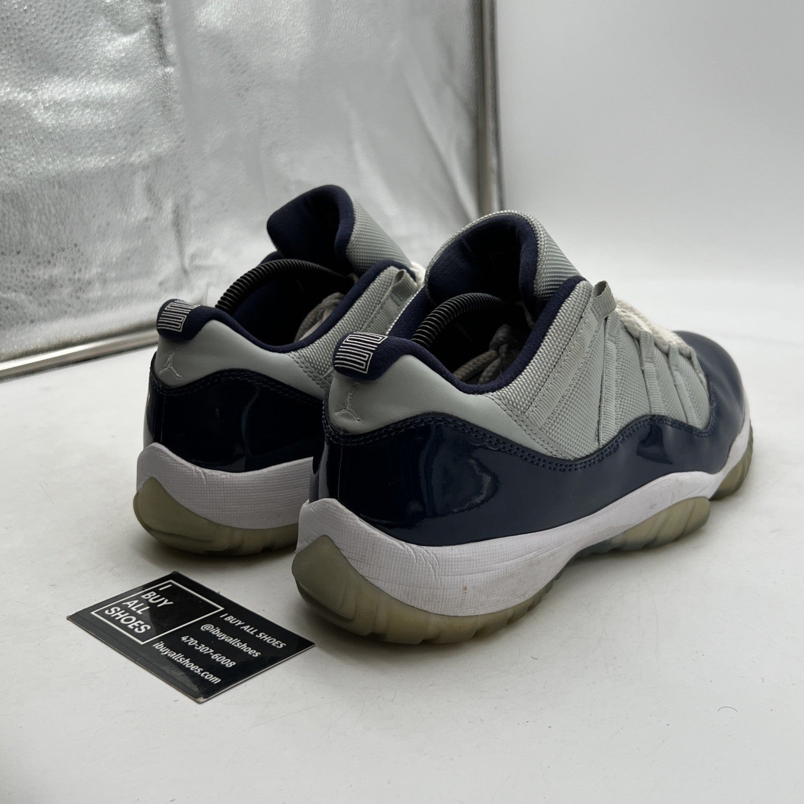 Size 9.5 - Air Jordan 11 Retro Low Georgetown (528895-007)