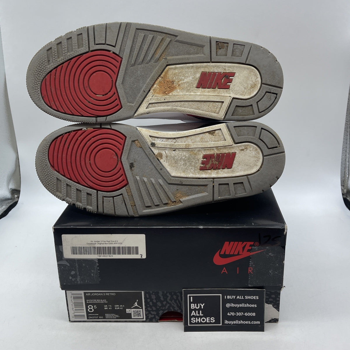Size 8.5 - Air Jordan 3 Retro Mid Fire Red (DN3707-160)