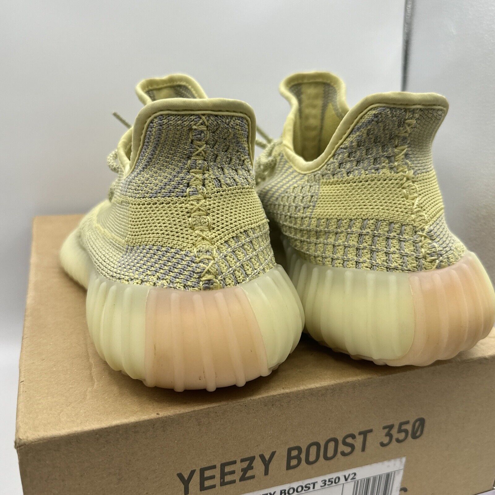 Size 9 - adidas Yeezy Boost 350 V2 Antlia Non-Reflective Yellow Grey Tint Comfy