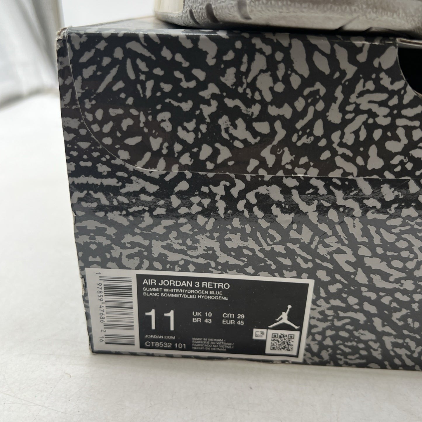 Size 11 - Air Jordan 3 Retro Lucky Shorts (CT8532-101)
