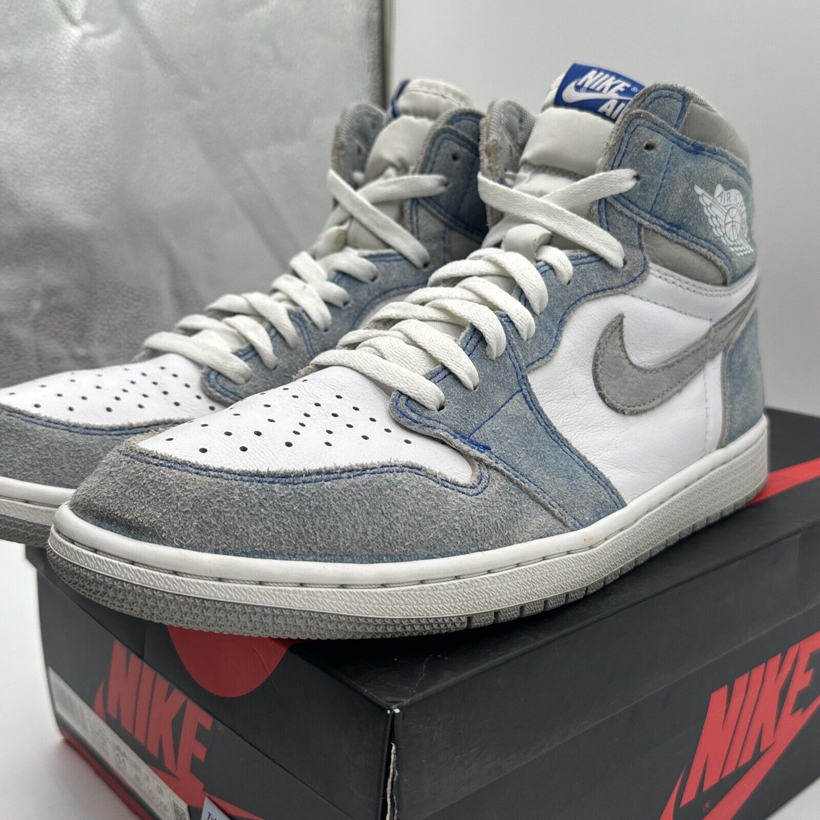 Size 11 - Jordan 1 Retro OG High Hyper Royal White Light Blue Unc Grey Suede Bo