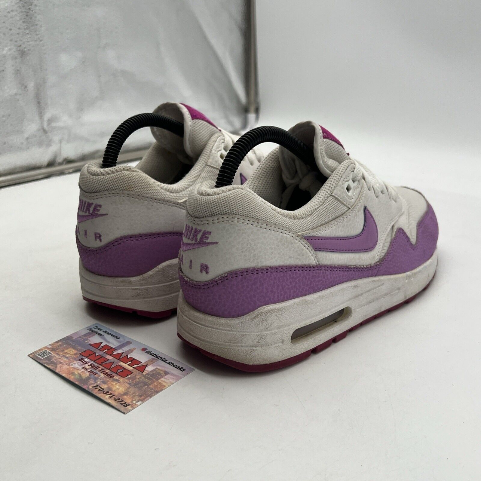 Size 8 - AIR MAX 1 WHITE FUCHSIA (599820-116)
