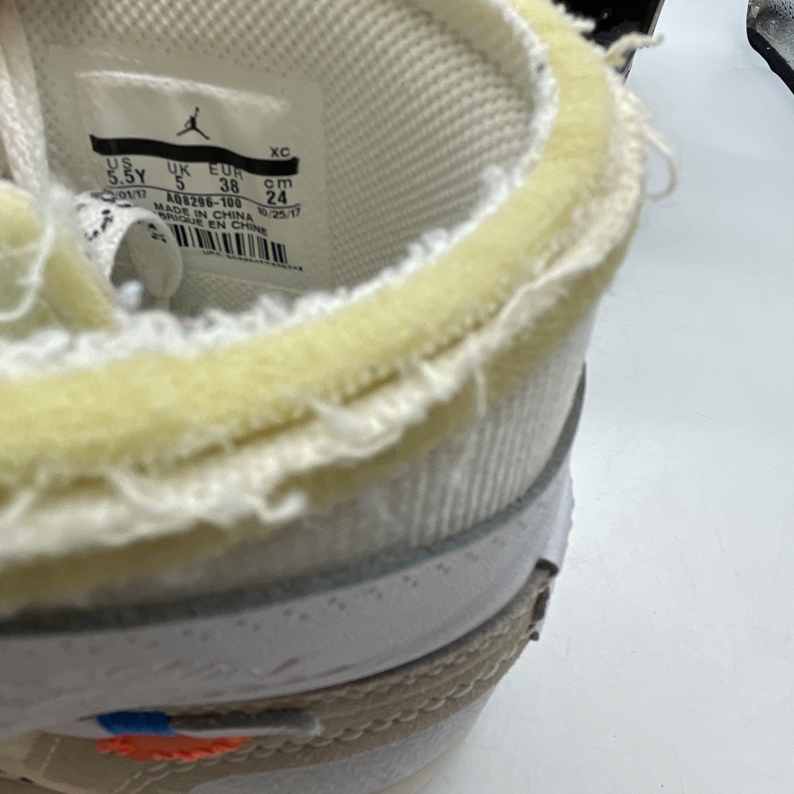 Size 7W - Air Jordan 1 x Off White NRG (AQ8296-100)