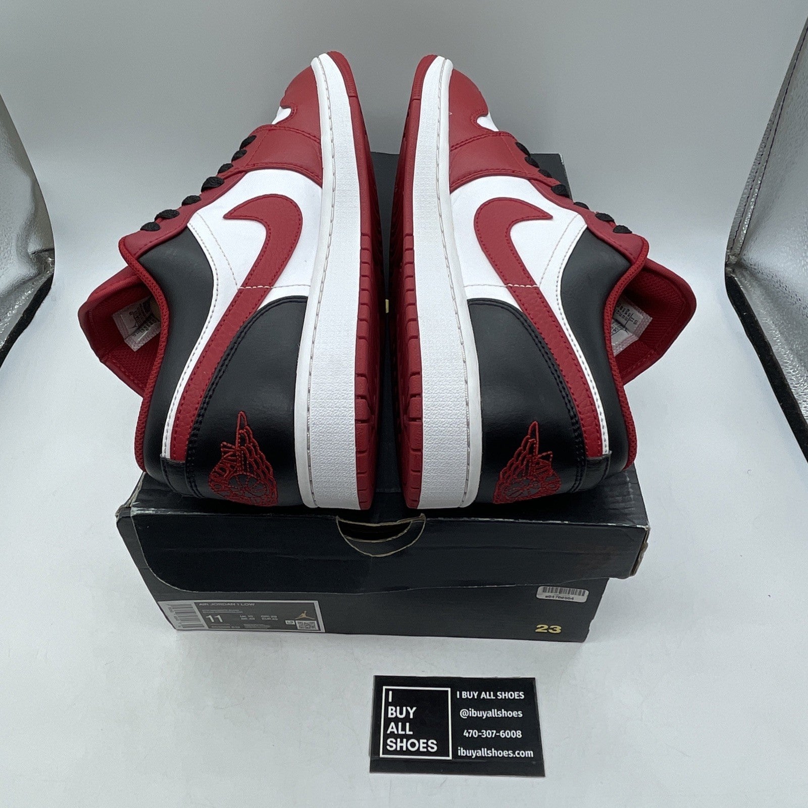 Size 11 - Air Jordan 1 Low Bred Toe (553558-612)