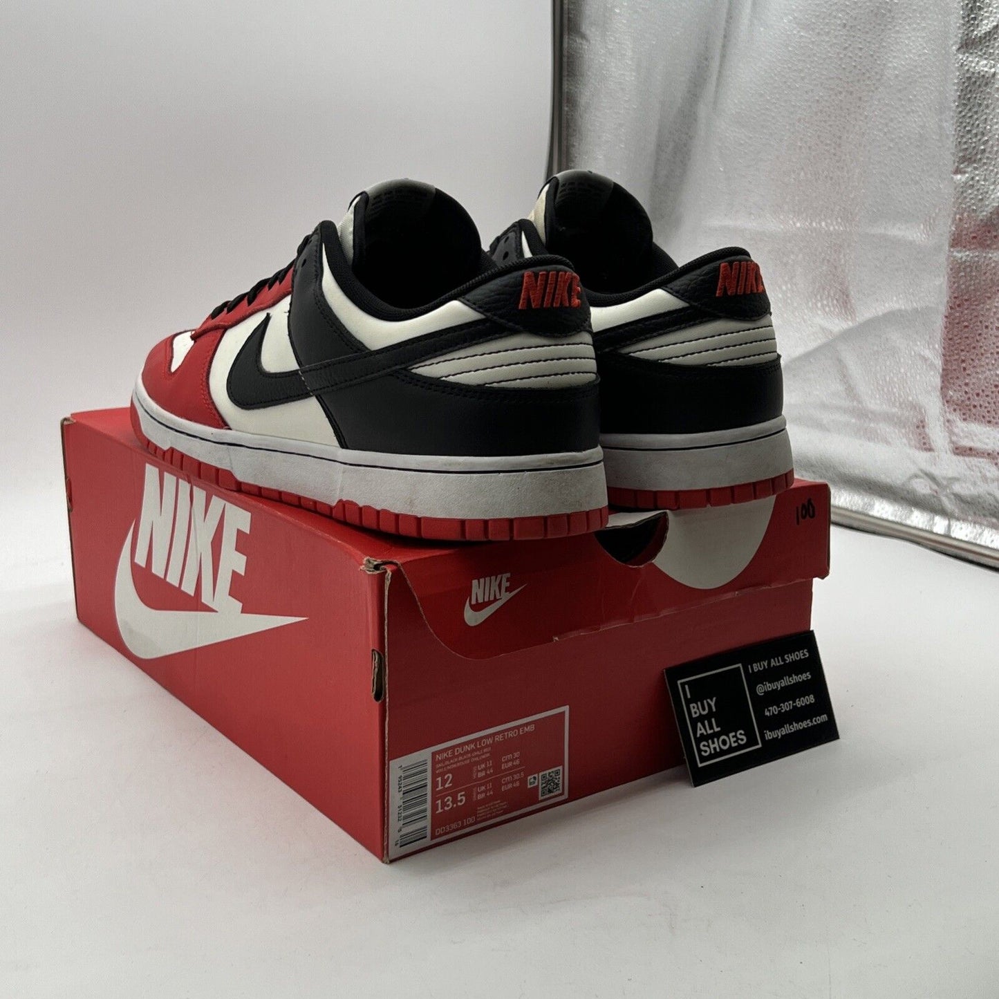Size 12 - Nike Dunk Low EMB x NBA 75th Anniversary - Bulls 2021 (DD3363-100)