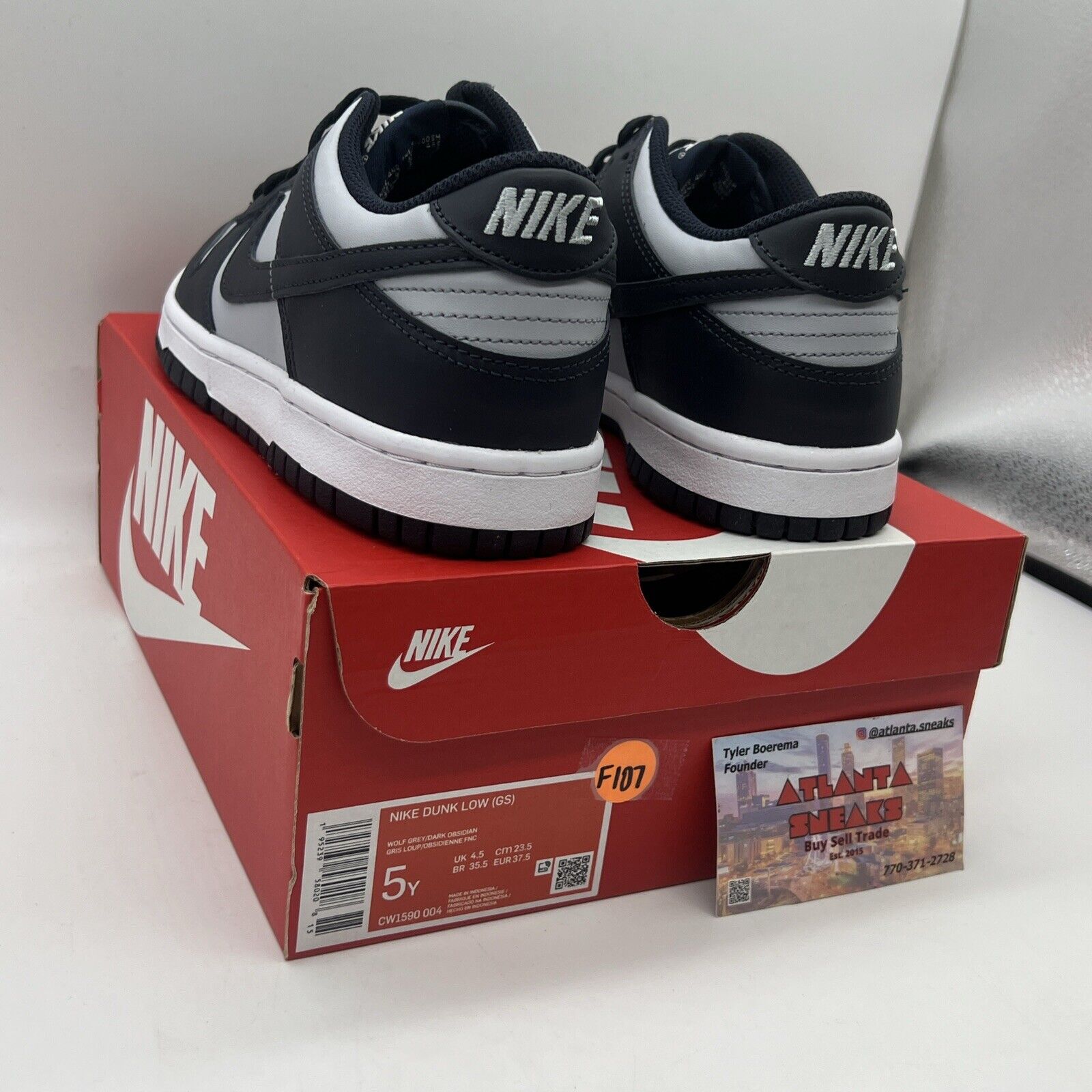 Size 5Y - Dunk Low Georgetown CW1590-004 Brand New Og All