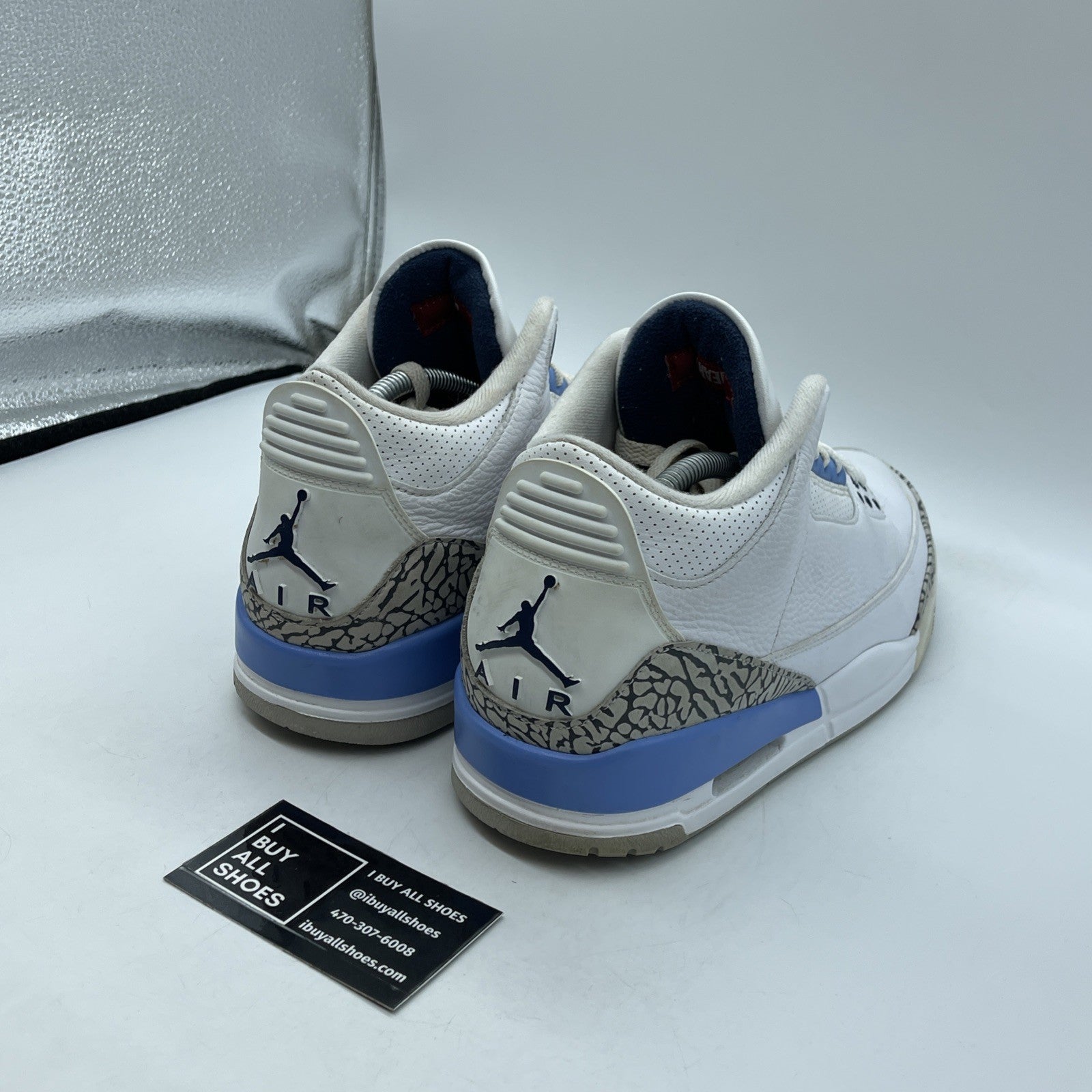 Size 10.5 - Jordan 3 Retro Mid UNC White Grey Blue Suede Leather (CT8532-104)