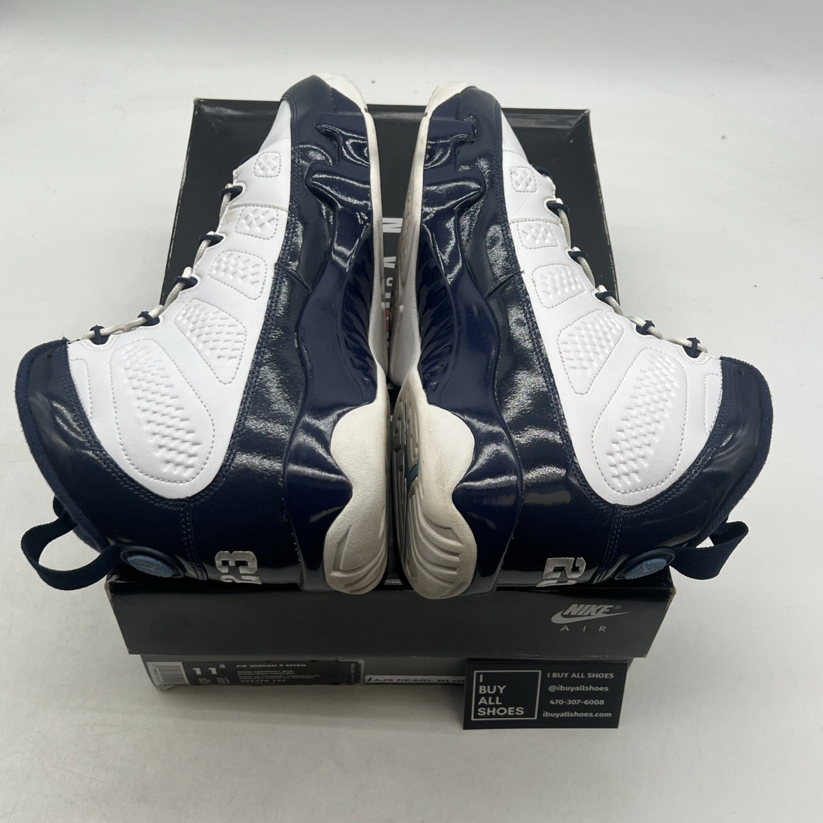Size 11.5 - Air Jordan 9 Retro UNC (302370-145)