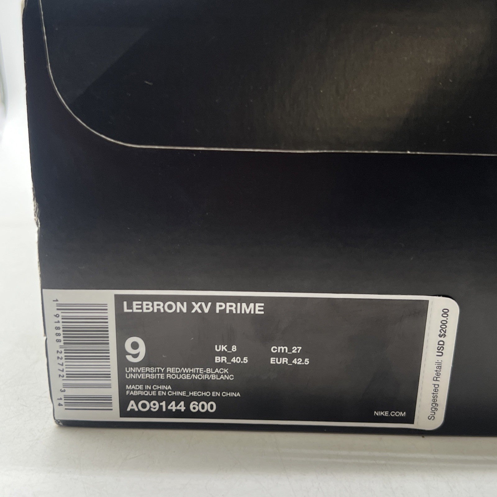 Size 9 - Nike LeBron 15 PE Red Diamond Turf (AO9144-600)