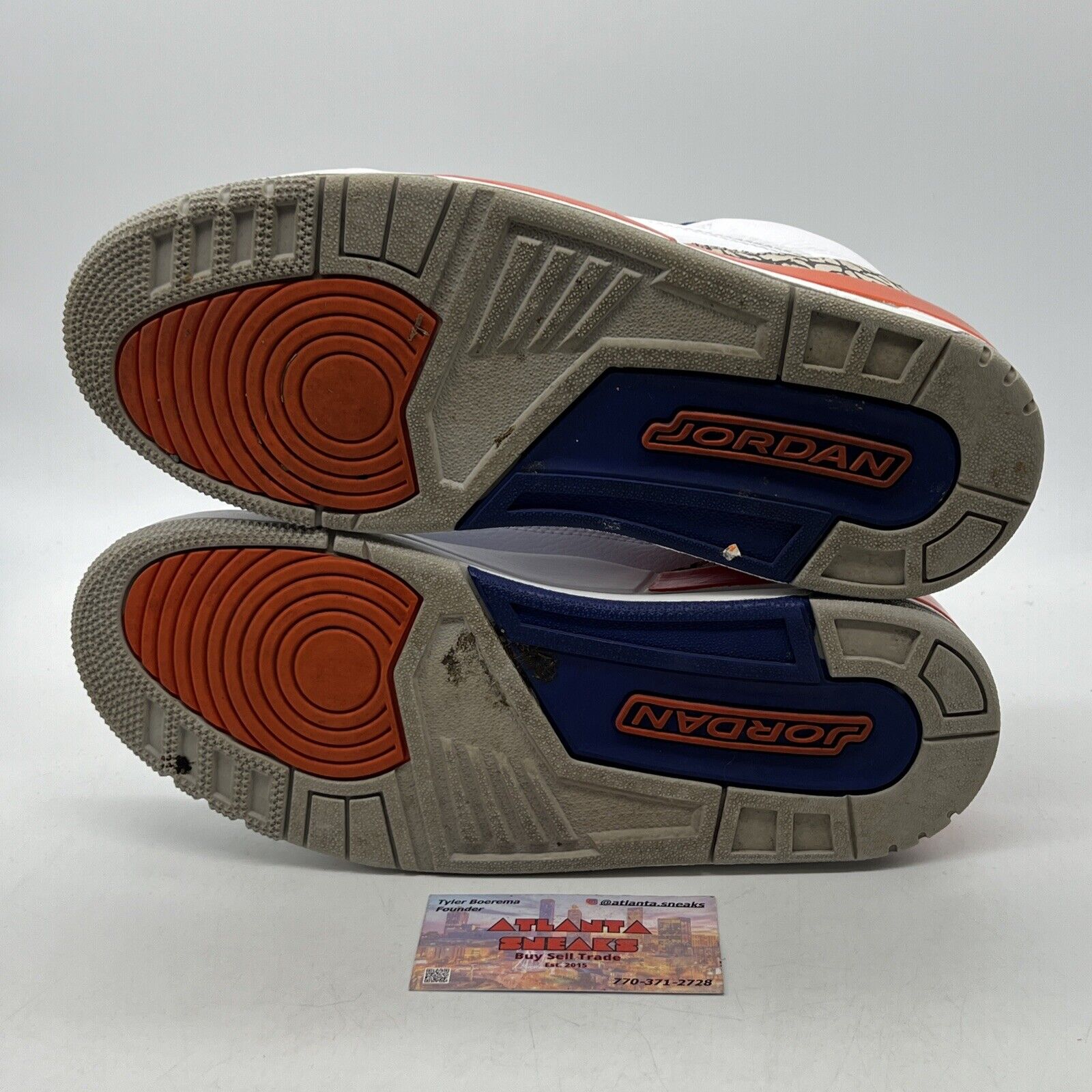 Size 9.5 - Air Jordan 3 Retro Knicks Orange Blue Leather (136064-148)