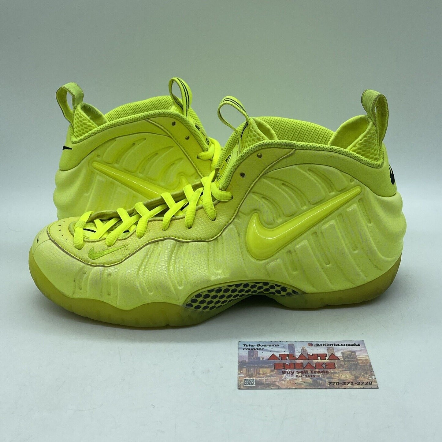 Size 10 - Nike Air Foamposite Pro Volt 2014 Neon Yellow Leather (624041-700)