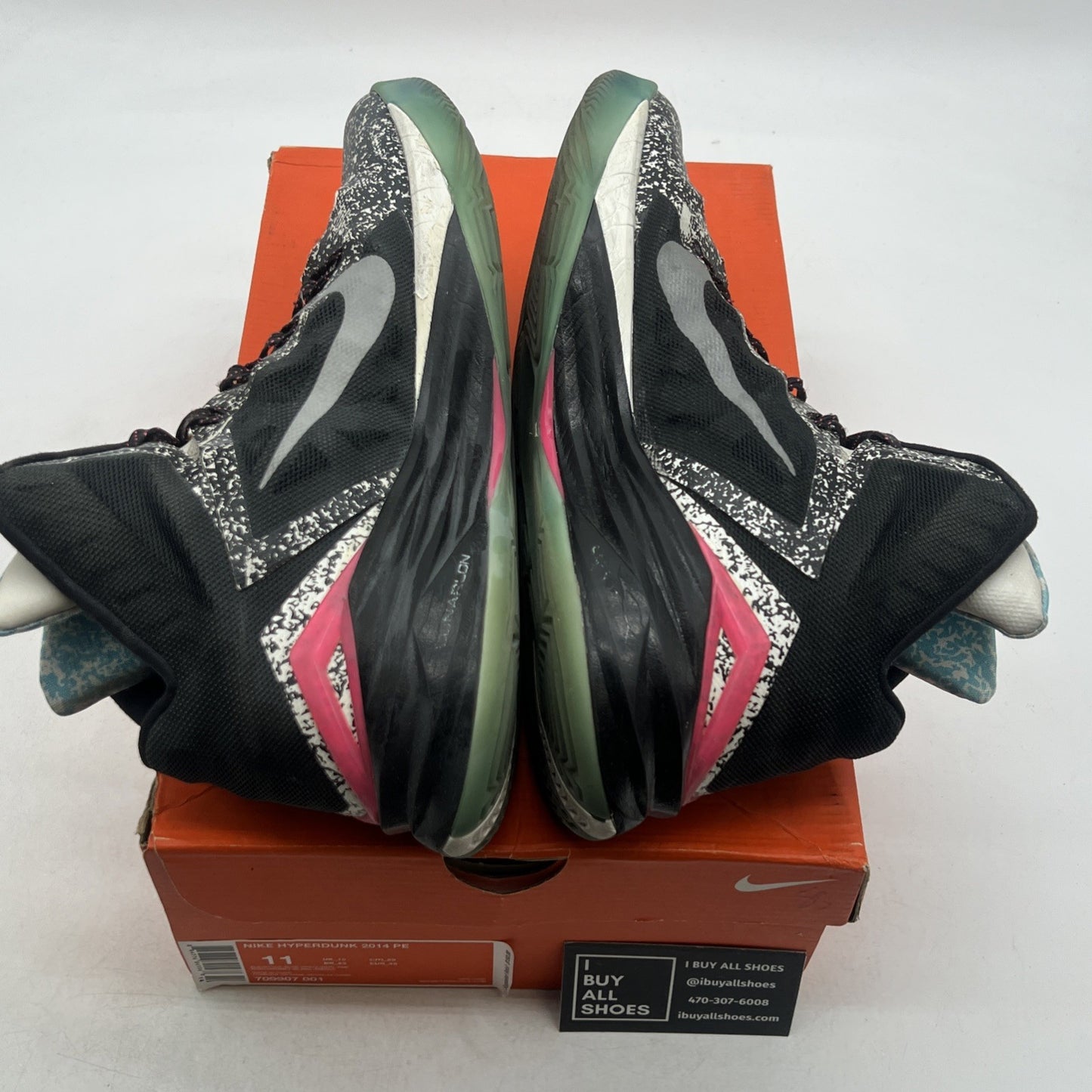 Size 11 - Nike Hyperdunk 2014 PE Kyrie Irving (709907-001)