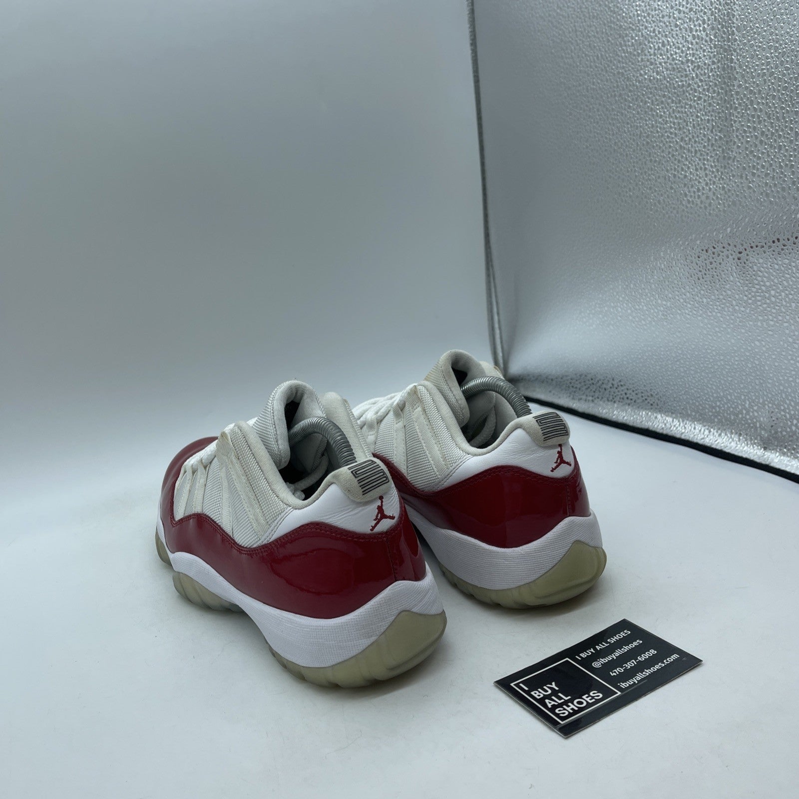 Size 9.5 - Air Jordan 11 Retro 2016 Low Cherry White Red Leather (528895-102)