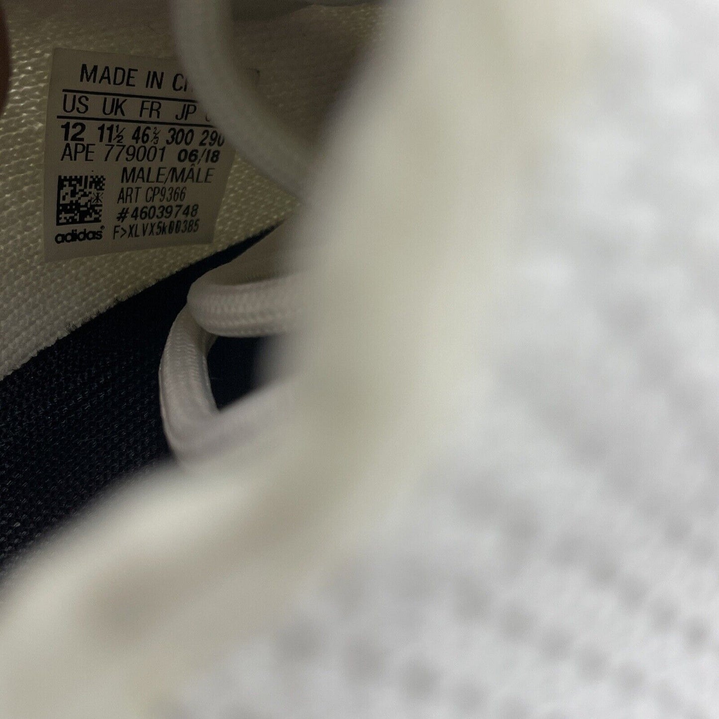 Size 12 - adidas Yeezy Boost 350 V2 Low Cream White / Triple White Suede (CP9366
