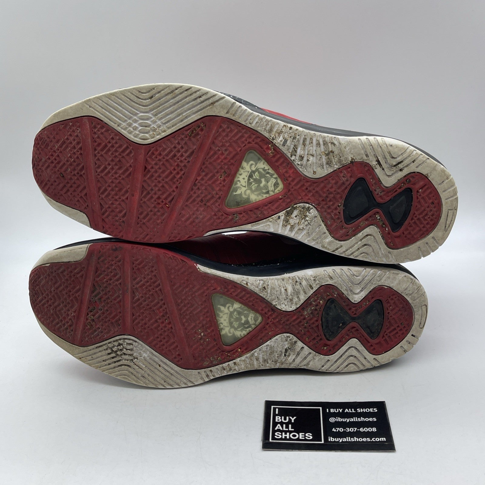 Size 12 - Nike LeBron 8 V/2 Christmas Red White Leather (4296776-600)