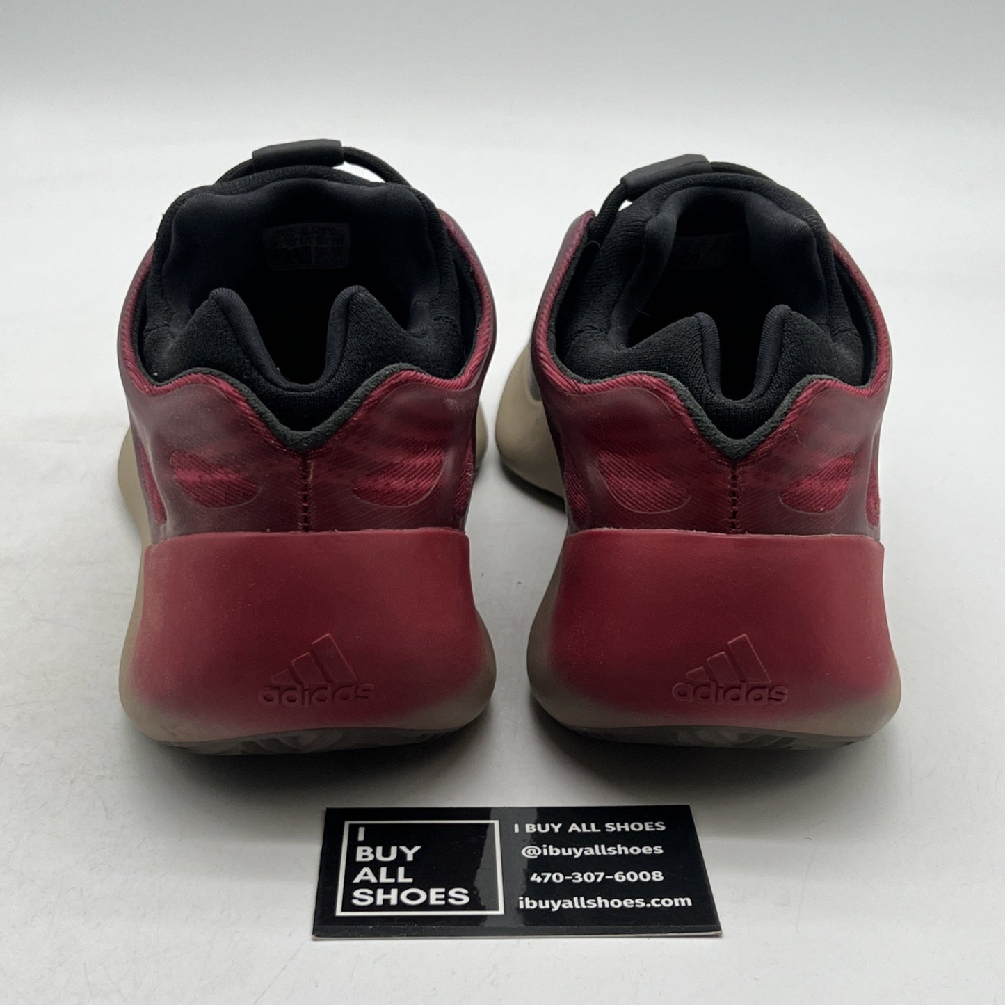 Size 12.5 - adidas Yeezy 700 V3 Fade Carbon (GW1814)