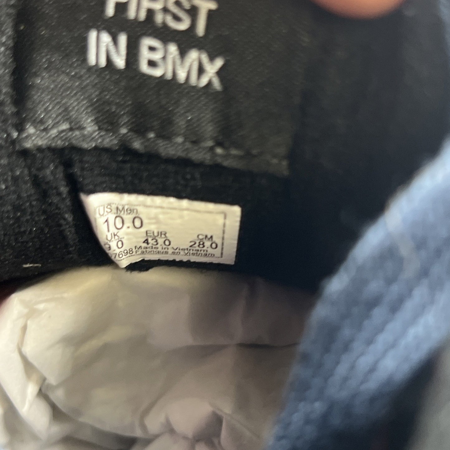 Size 10 - Vans Skate Rowan Gum Iconic Shoes shoes Navy/White (VN0A2Z3VNAV)