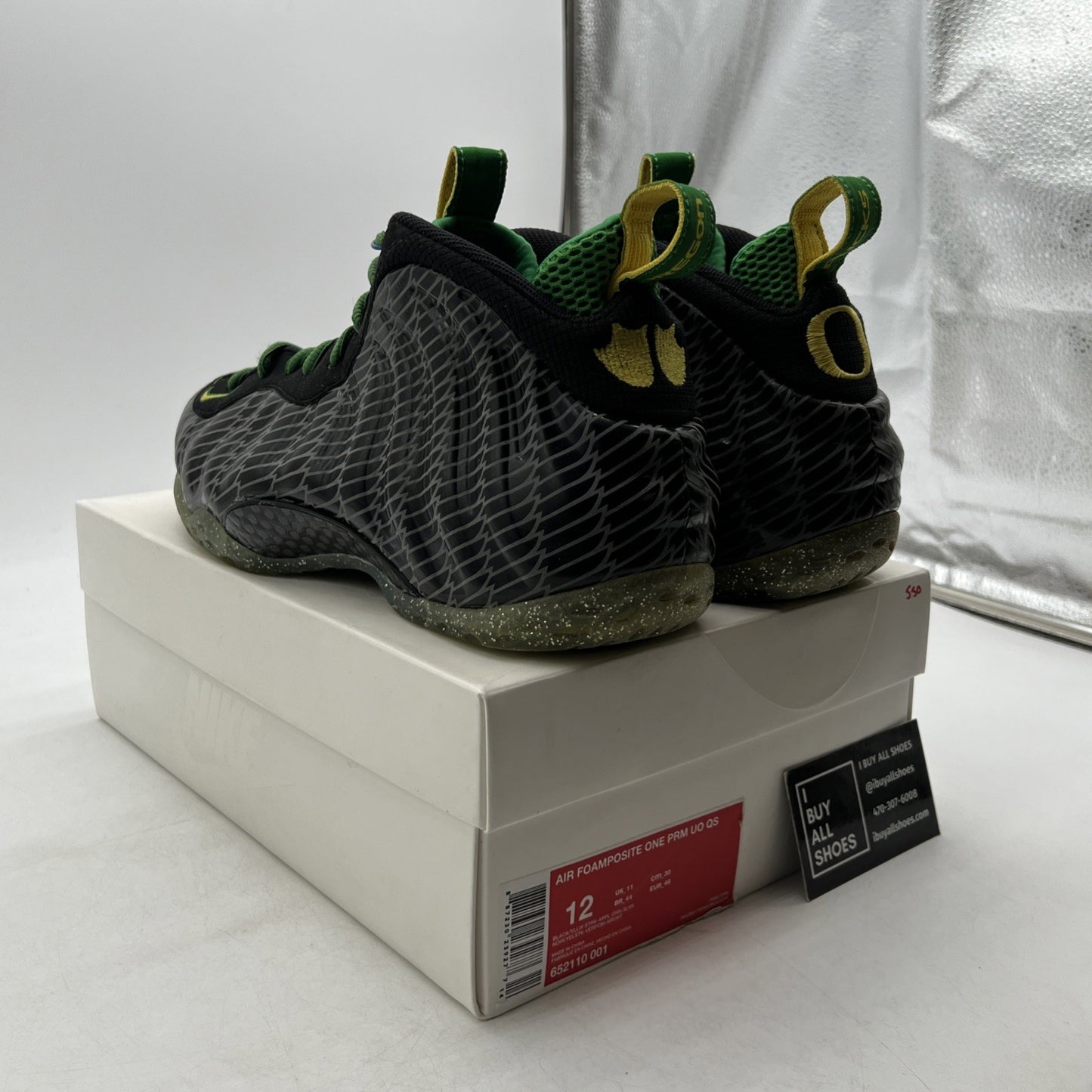 Size 12 - Nike Air Foamposite One Oregon Ducks (652110-001)