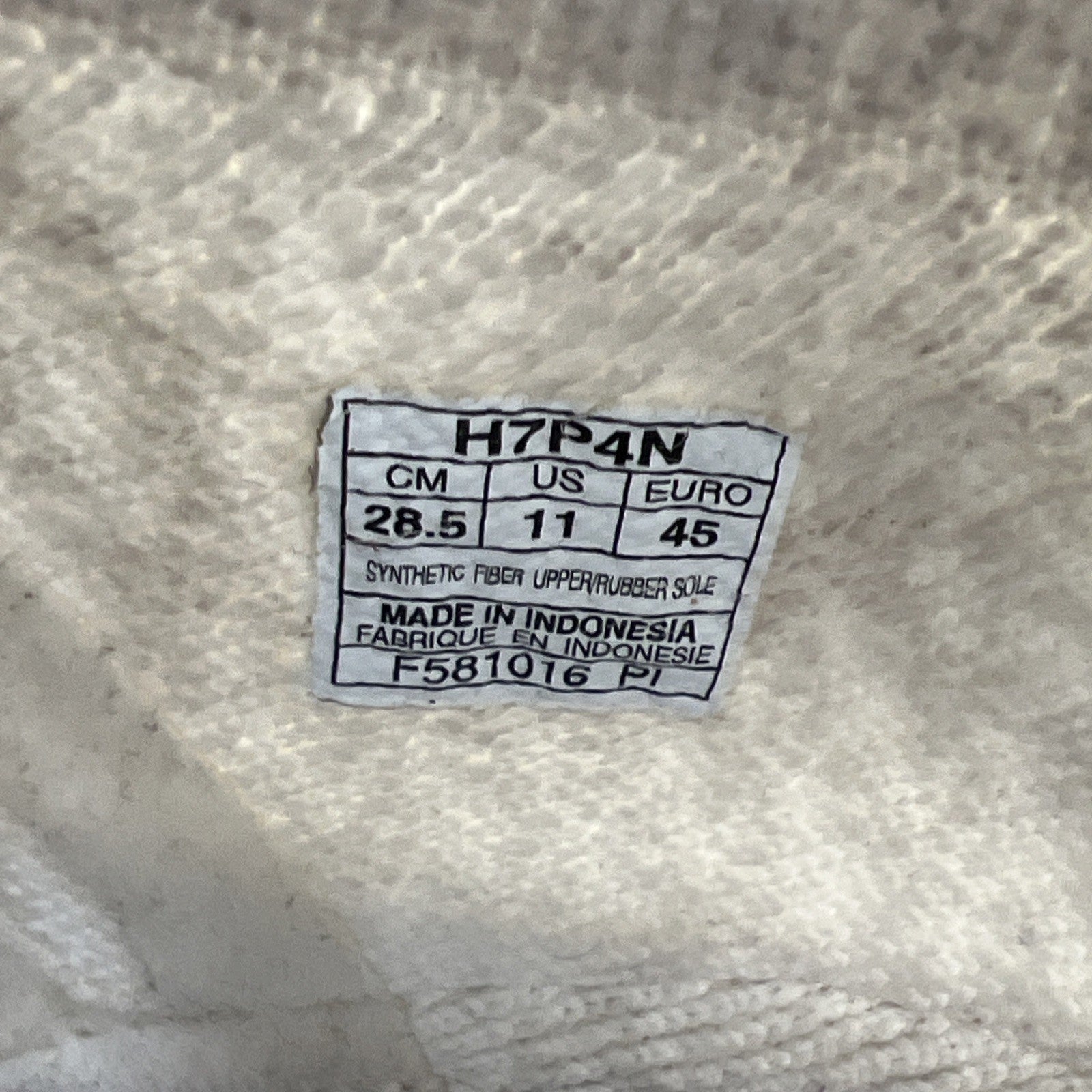 Size 11 - Asics Gel Kayano Trainer Knit MT White (H7P4N-0101)