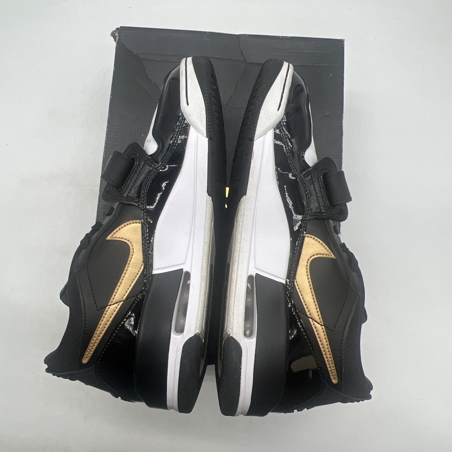 Size 9.5 - Jordan Legacy 312 Low Black Metallic Gold (CD7069-071)