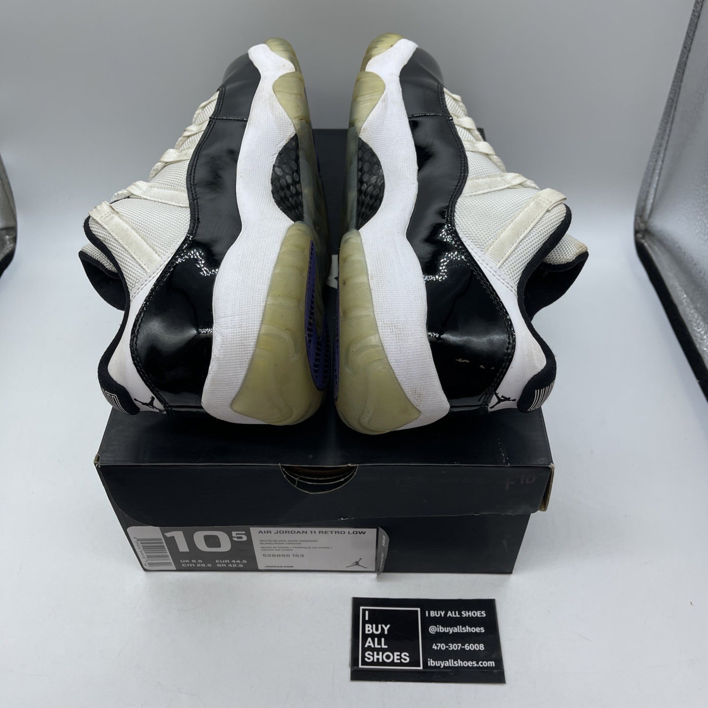 Size 10.5 - Air Jordan 11 Retro Low Concord Black White Leather (528895-153)