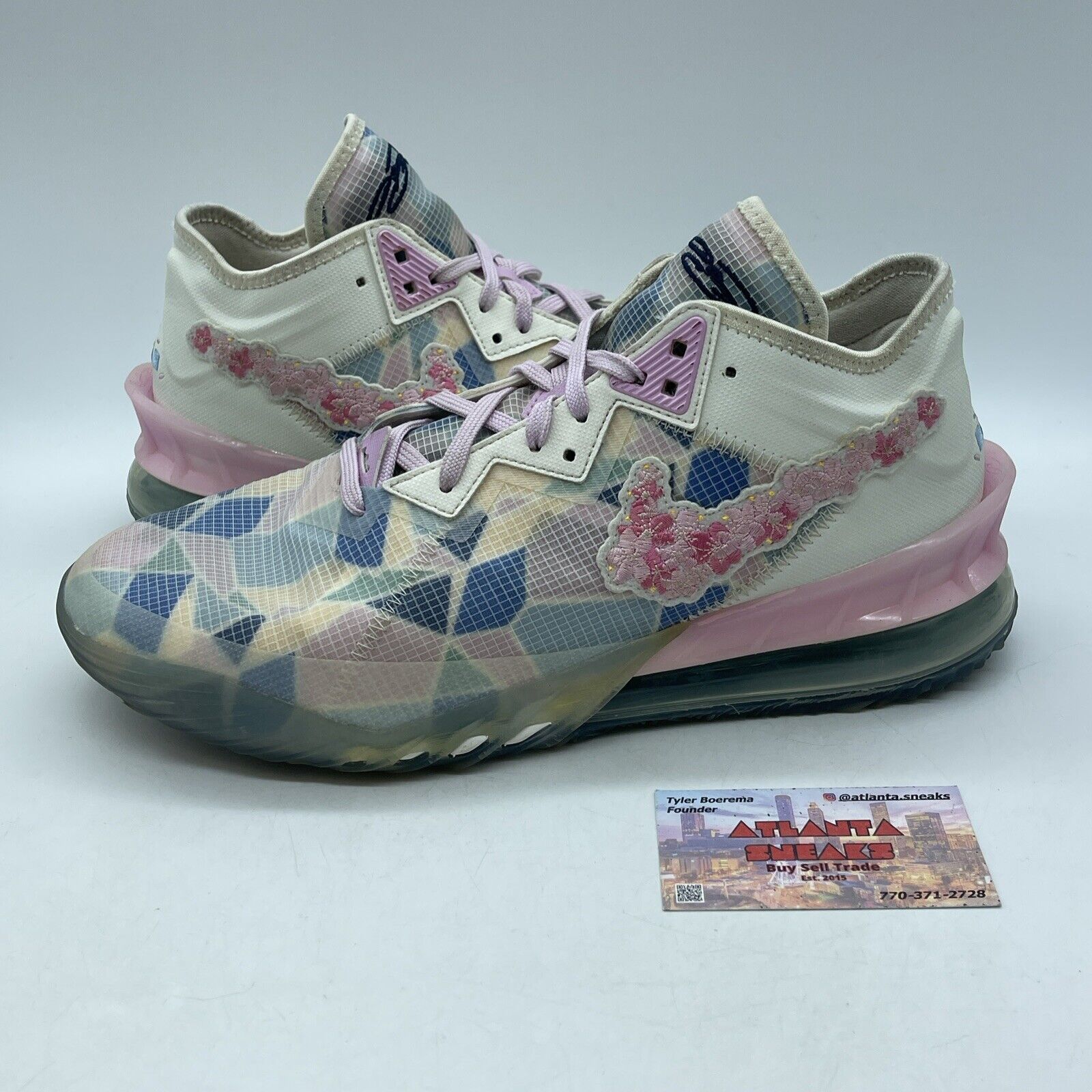 Size 11 - Nike atmos x LeBron 18 Low Sakura White Blue Pink Leather (CV7562-101)