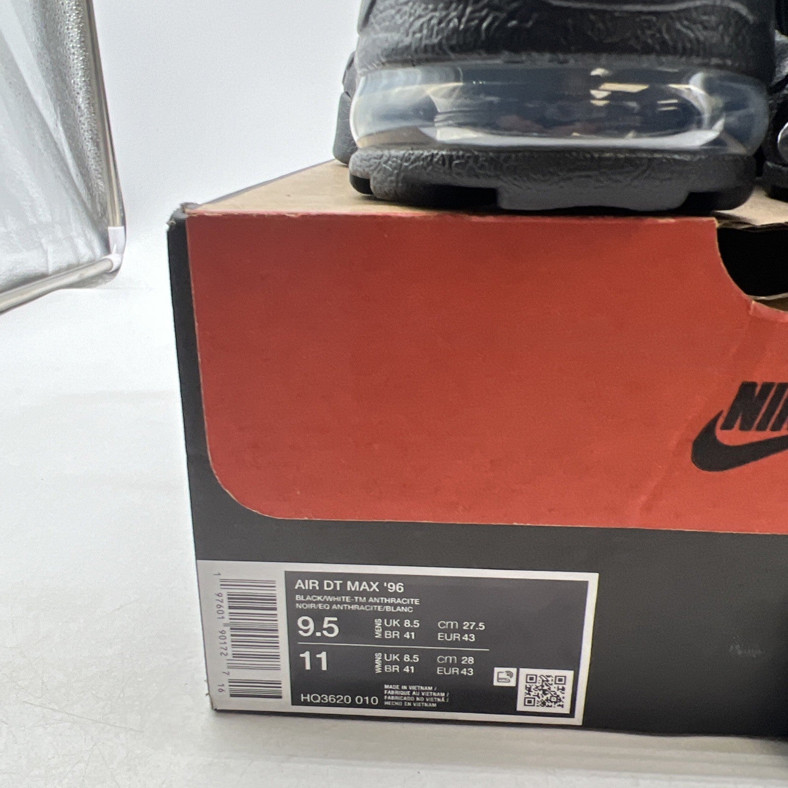 Size 9.5 - Nike Air DT Max '96 Falcons (HQ3620-010)